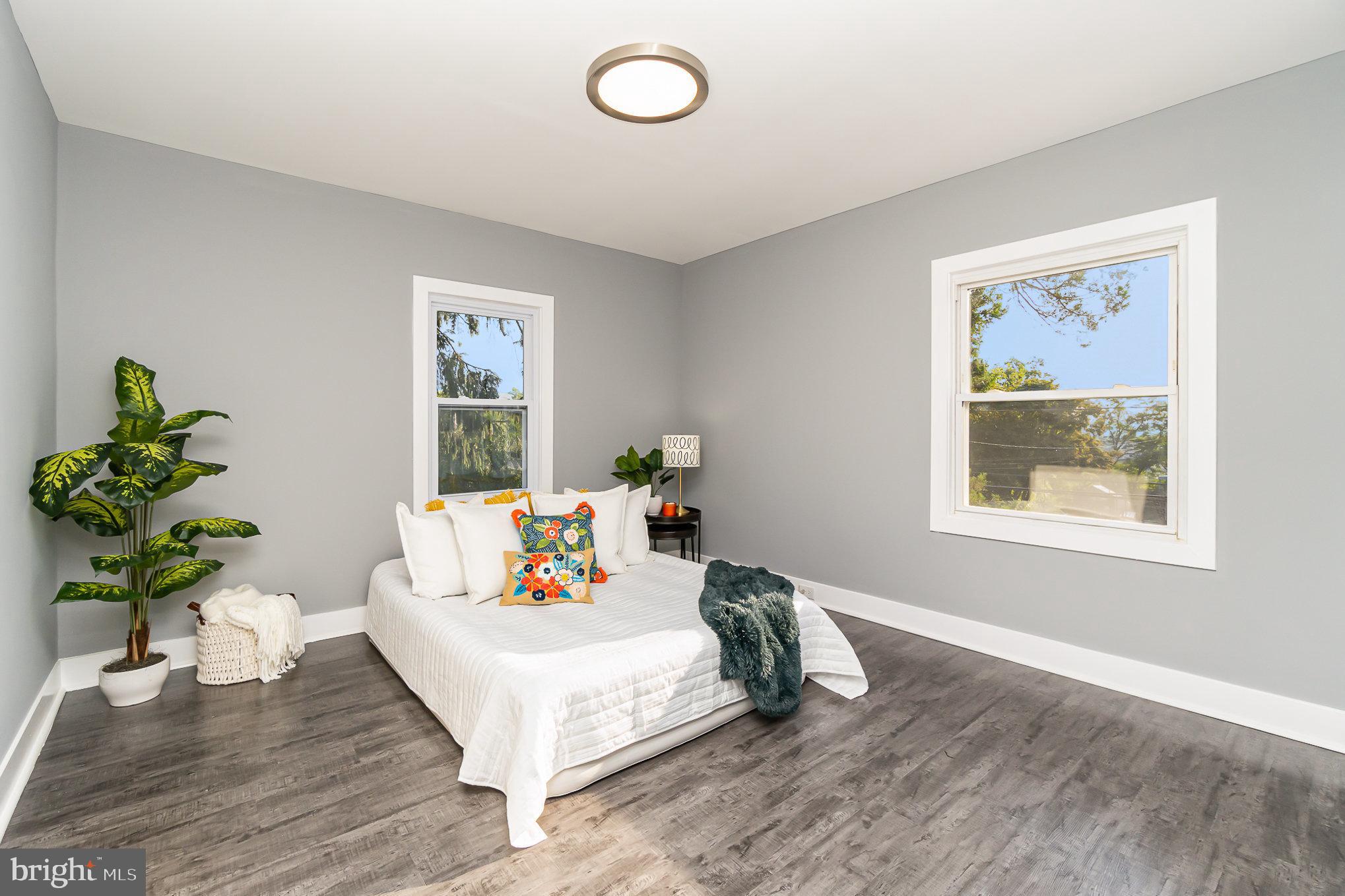 EAST PENNSBORO - Residential