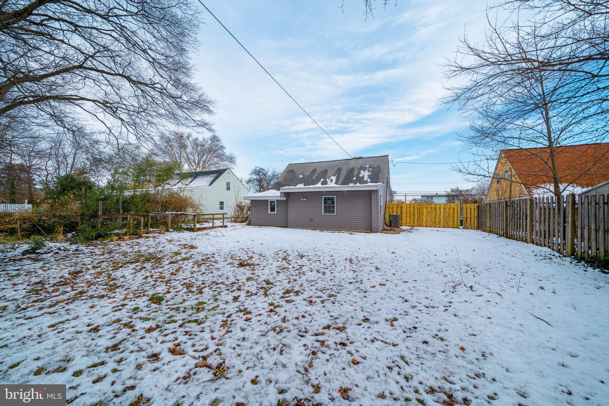 ACADEMY GARDENS - Residential