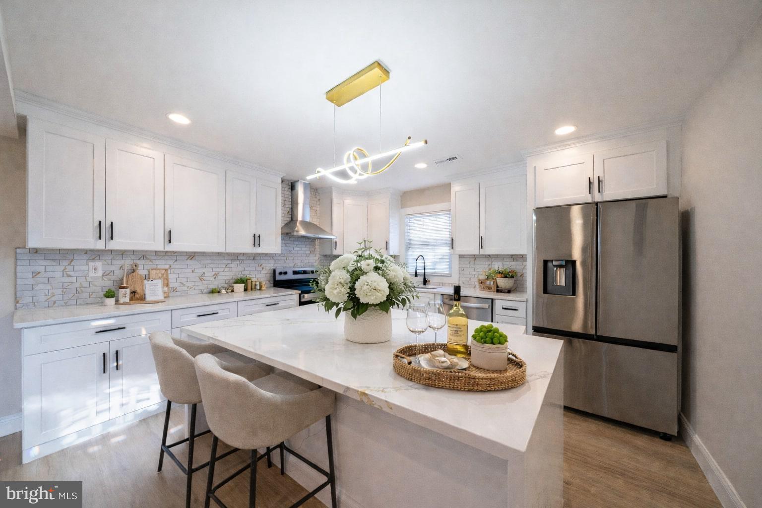 ACADEMY GARDENS - Residential