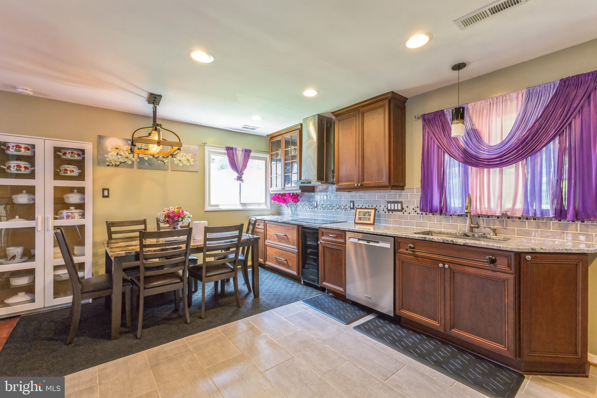 WYNNEWOOD - Residential