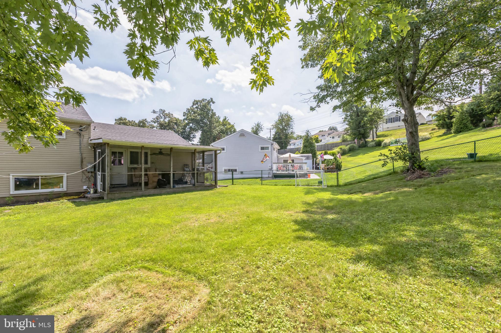 WYNNEWOOD - Residential