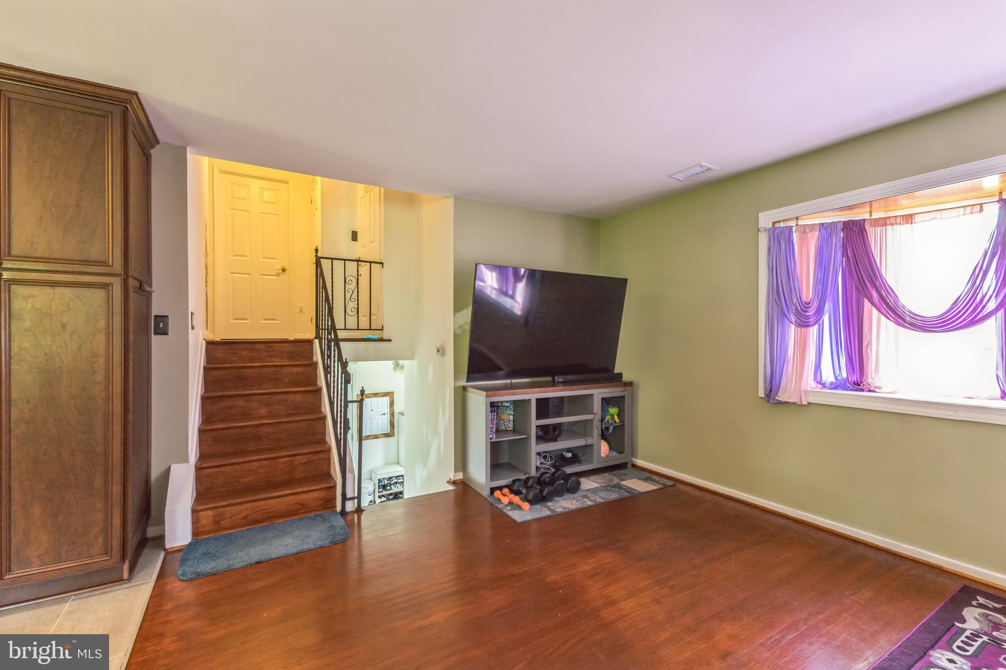 WYNNEWOOD - Residential