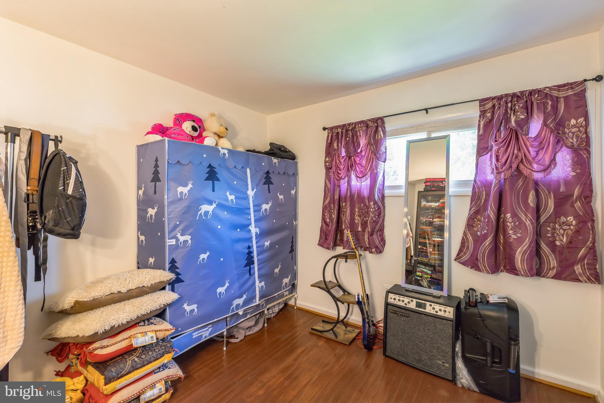 WYNNEWOOD - Residential