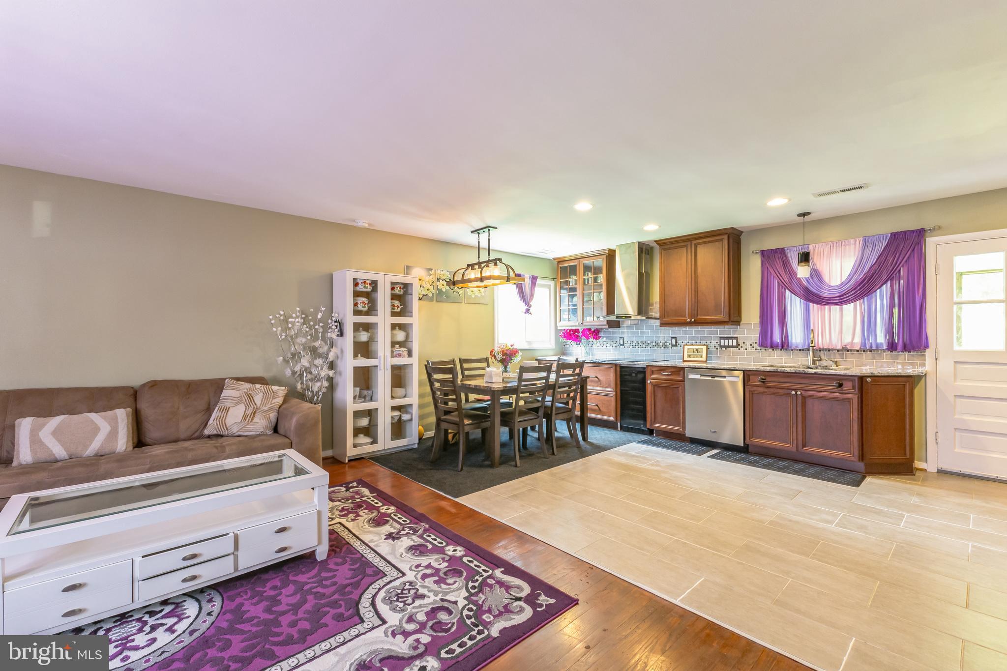 WYNNEWOOD - Residential