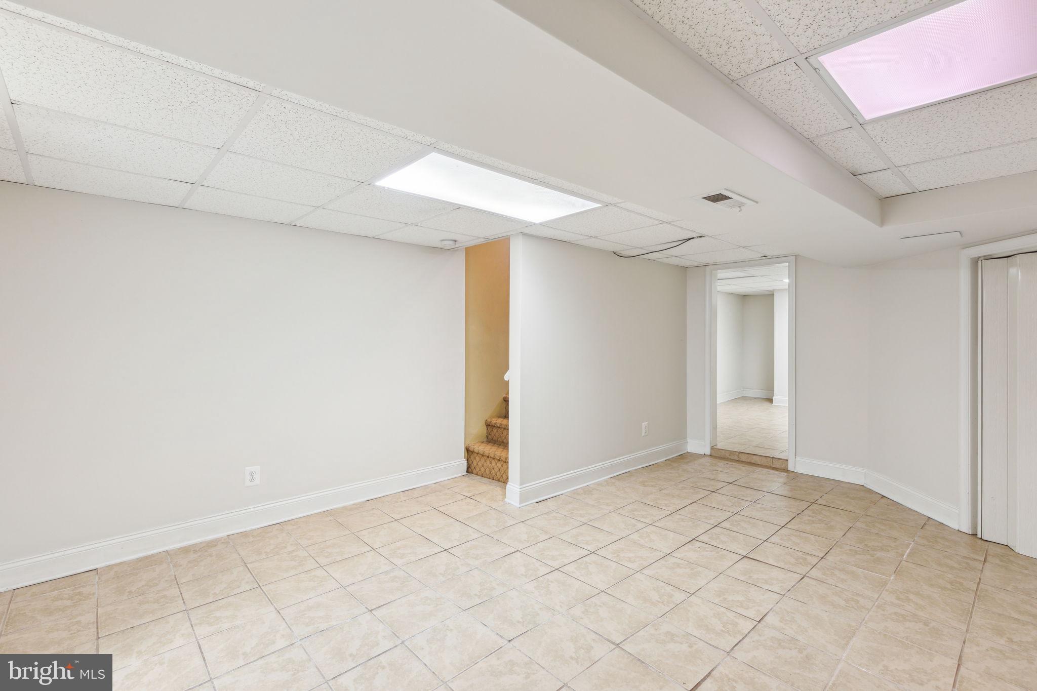 PORT RICHMOND - Residential