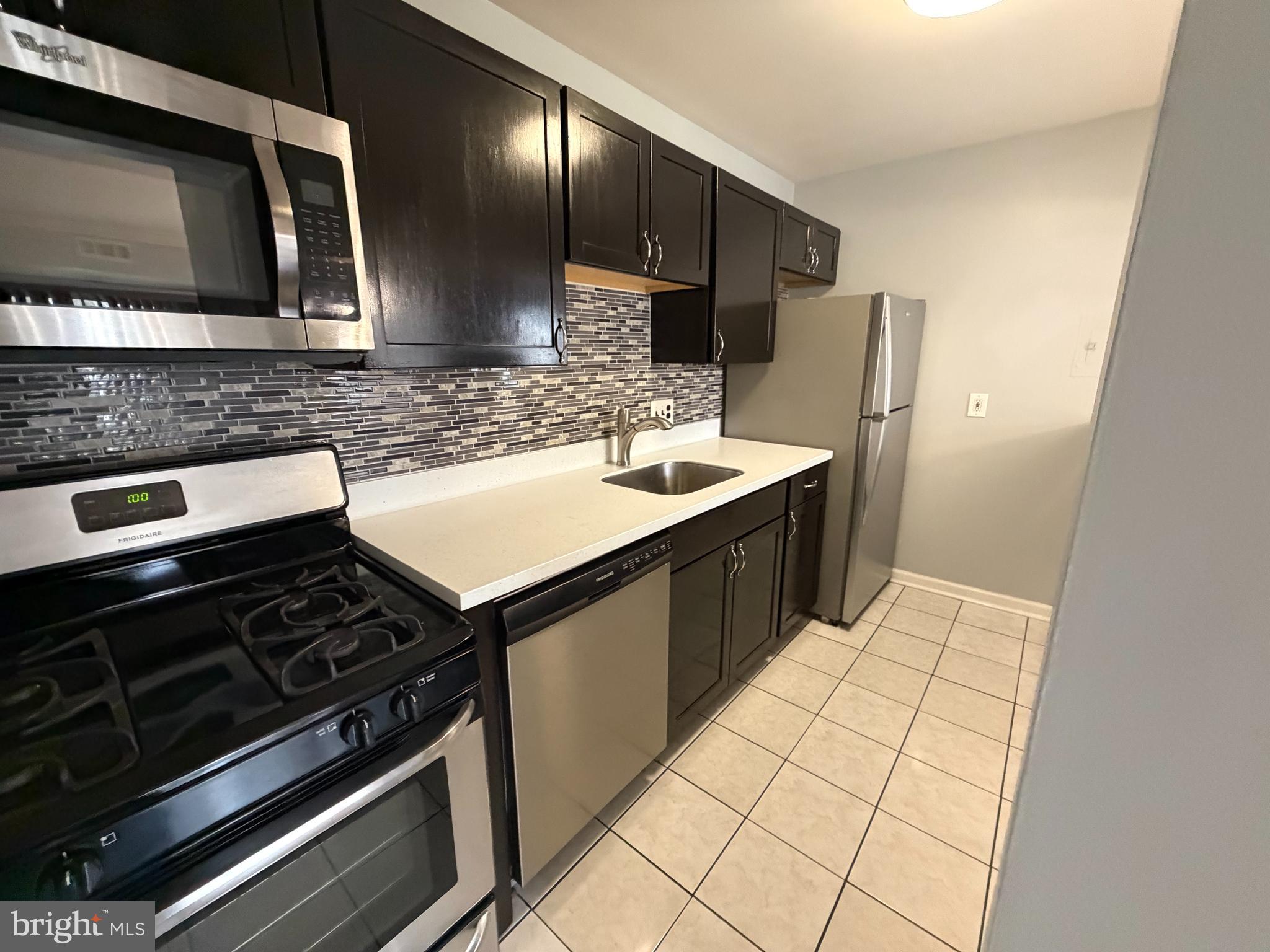 2908 KINGS CHAPEL ROAD 03/12