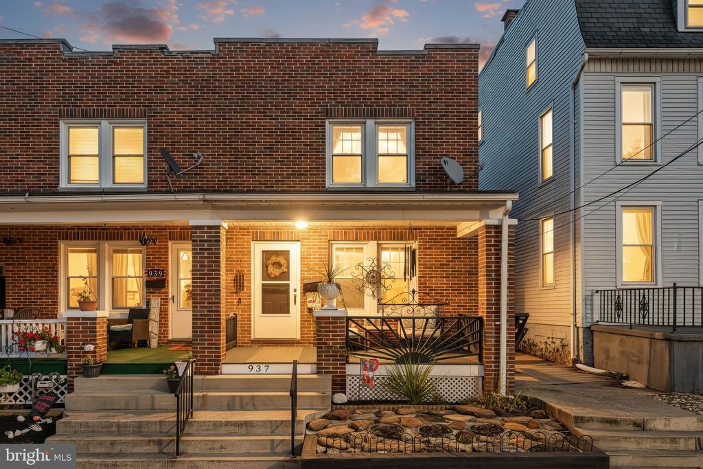 Photo of 937 N Duke Street, YORK, PA 17404 (MLS # PAYK2093258)