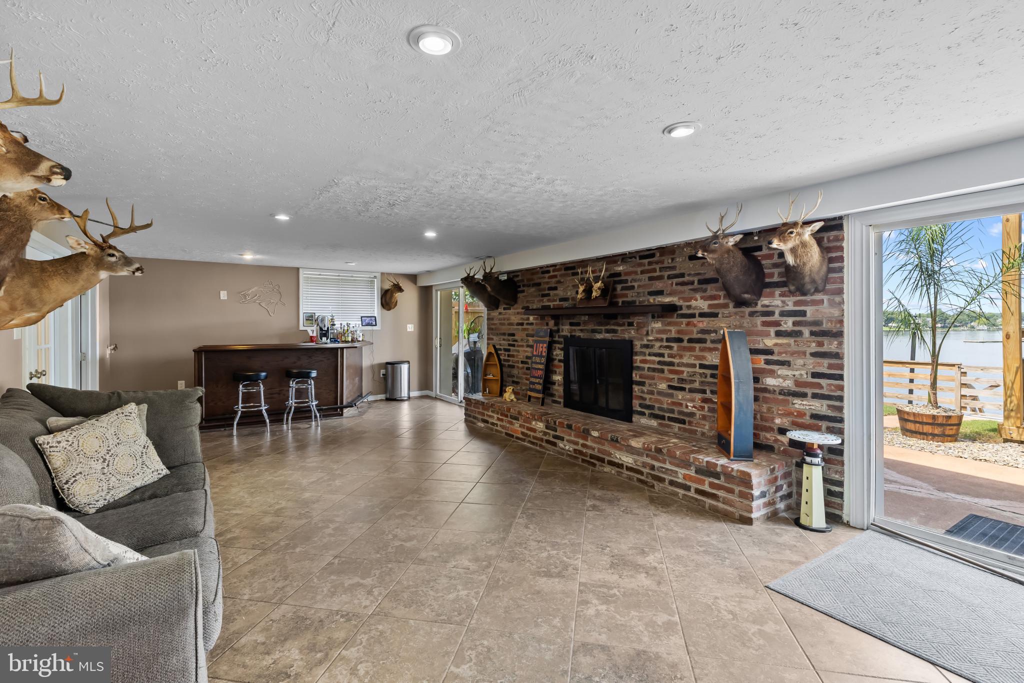 MOUNT PLEASANT BEACH - Residential