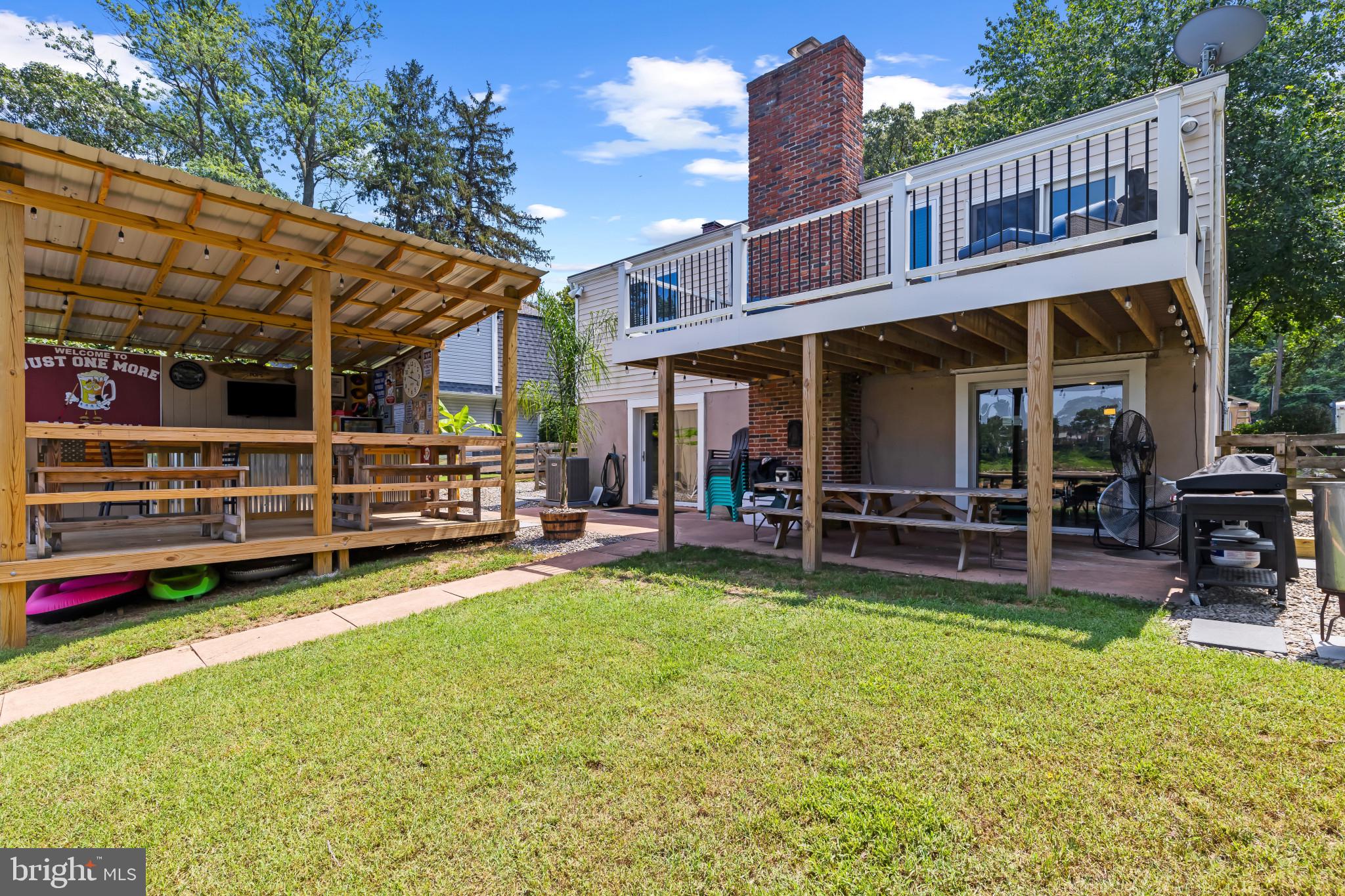 MOUNT PLEASANT BEACH - Residential