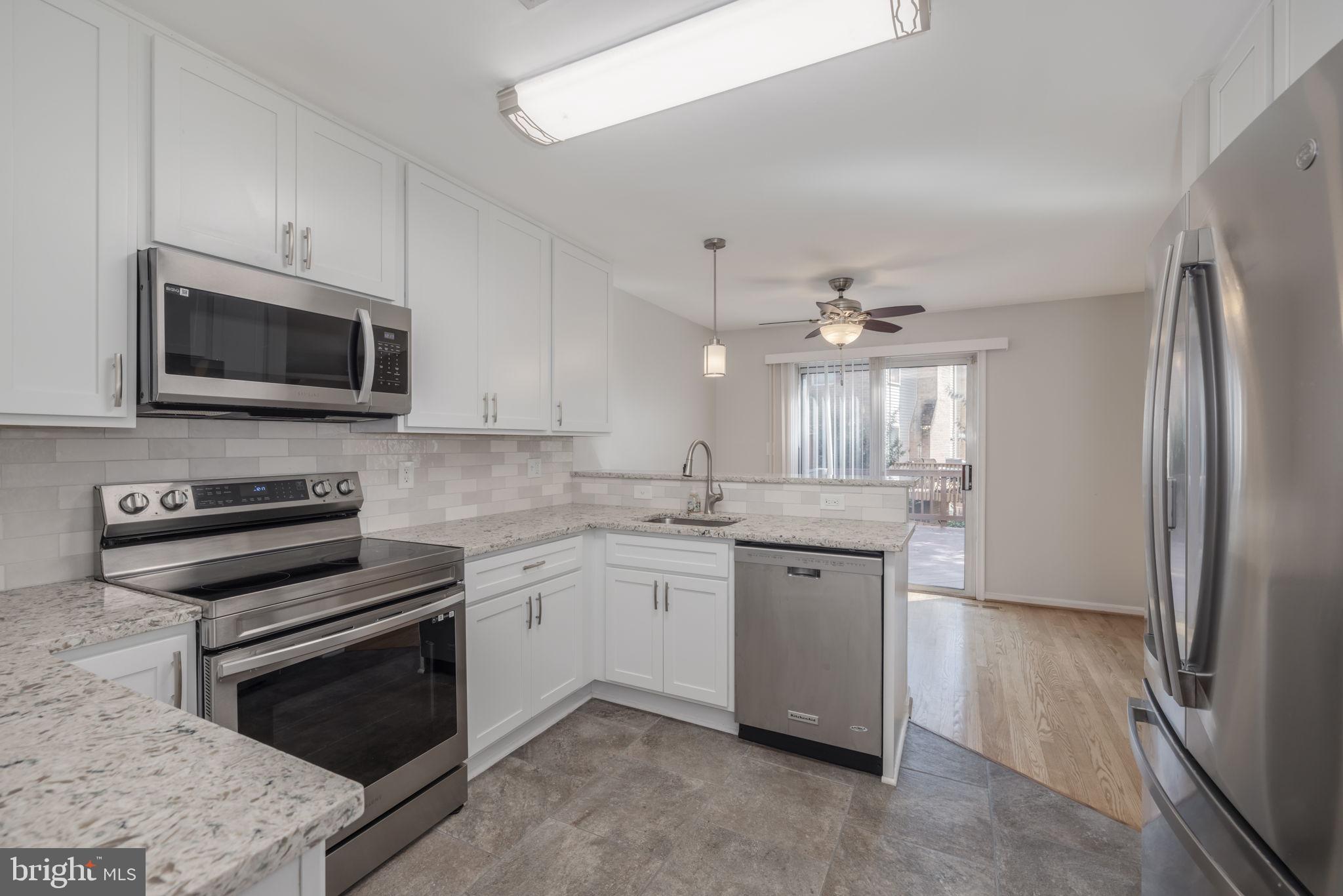 KINGSTOWNE - Residential