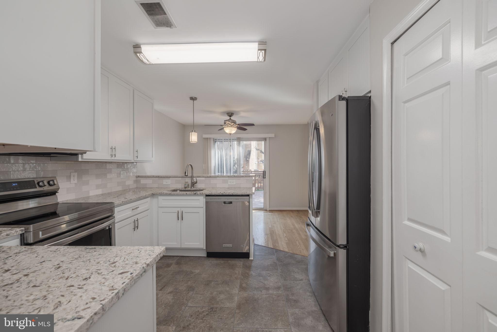 KINGSTOWNE - Residential