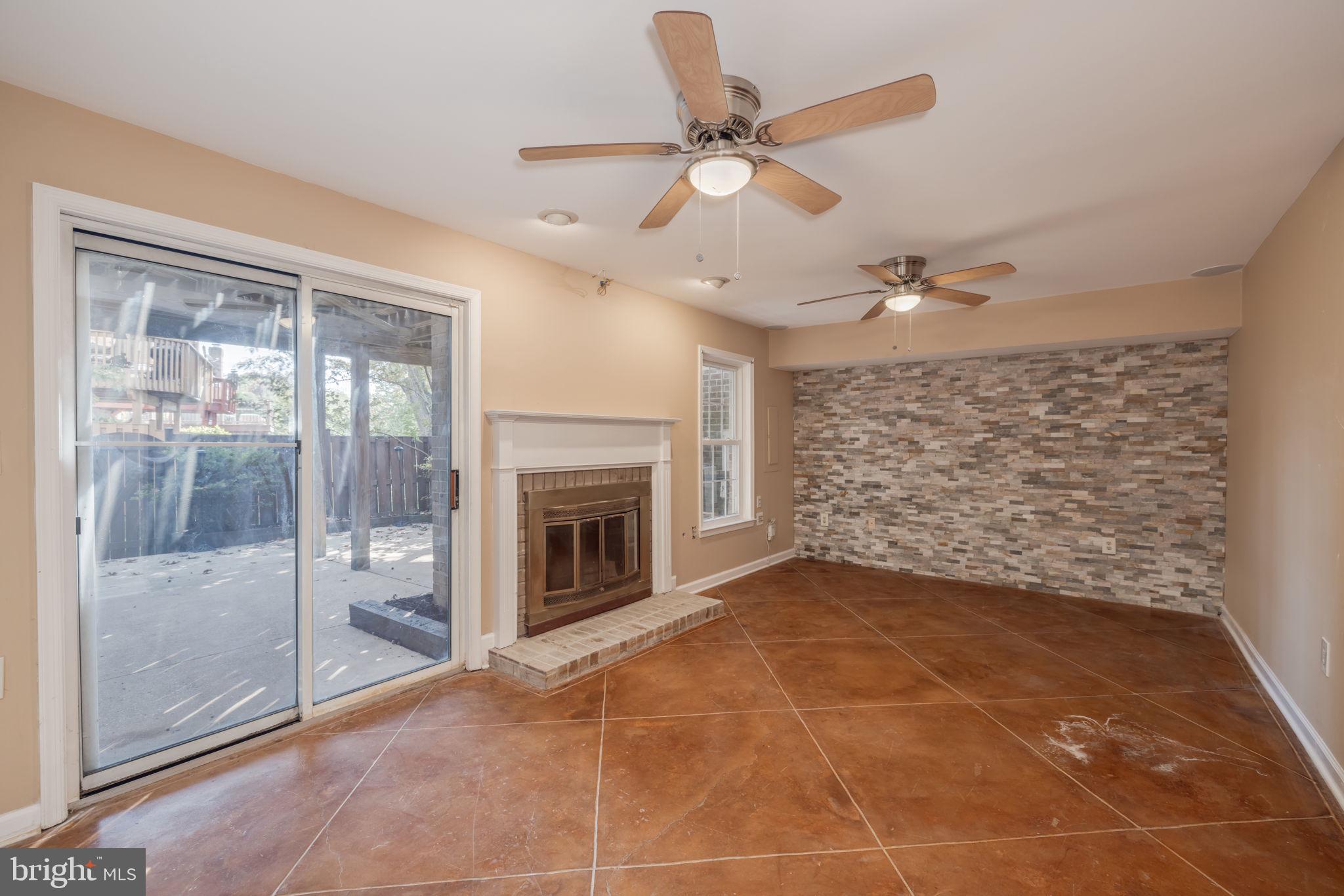 KINGSTOWNE - Residential