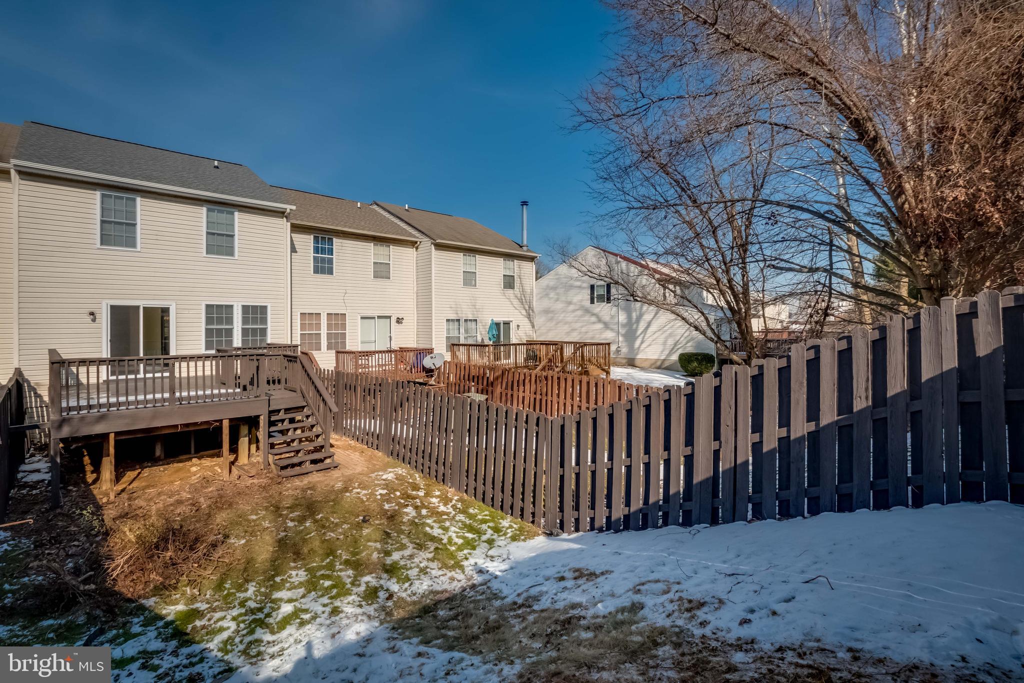 CONSTANT FRIENDSHIP - Residential