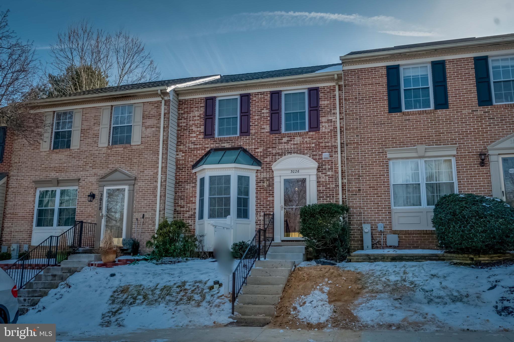 CONSTANT FRIENDSHIP - Residential