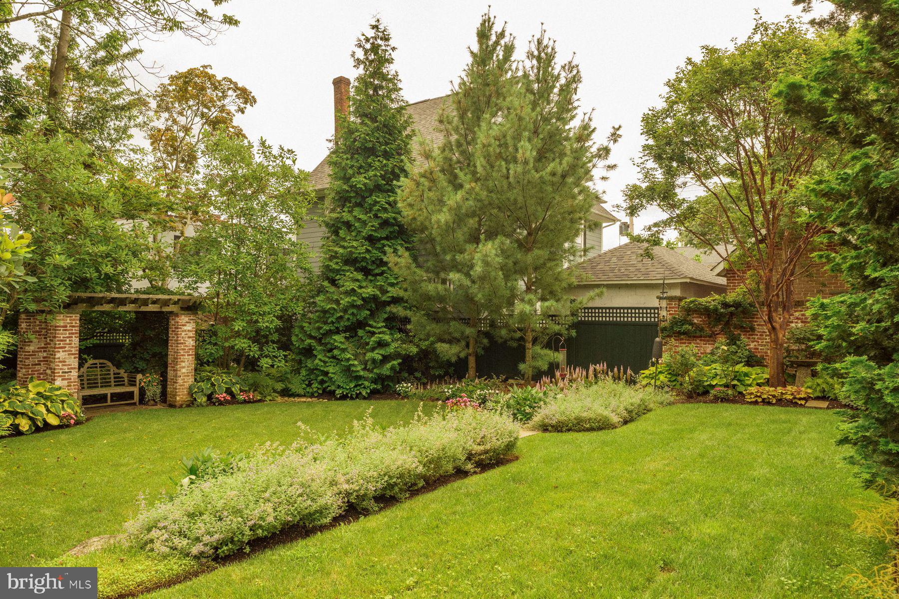 DOYLESTOWN BORO - Residential