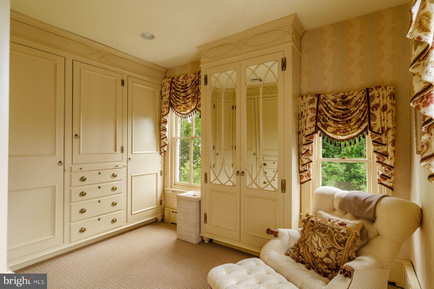 DOYLESTOWN BORO - Residential