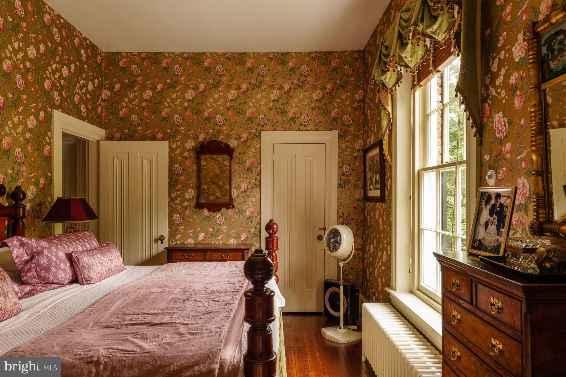 DOYLESTOWN BORO - Residential