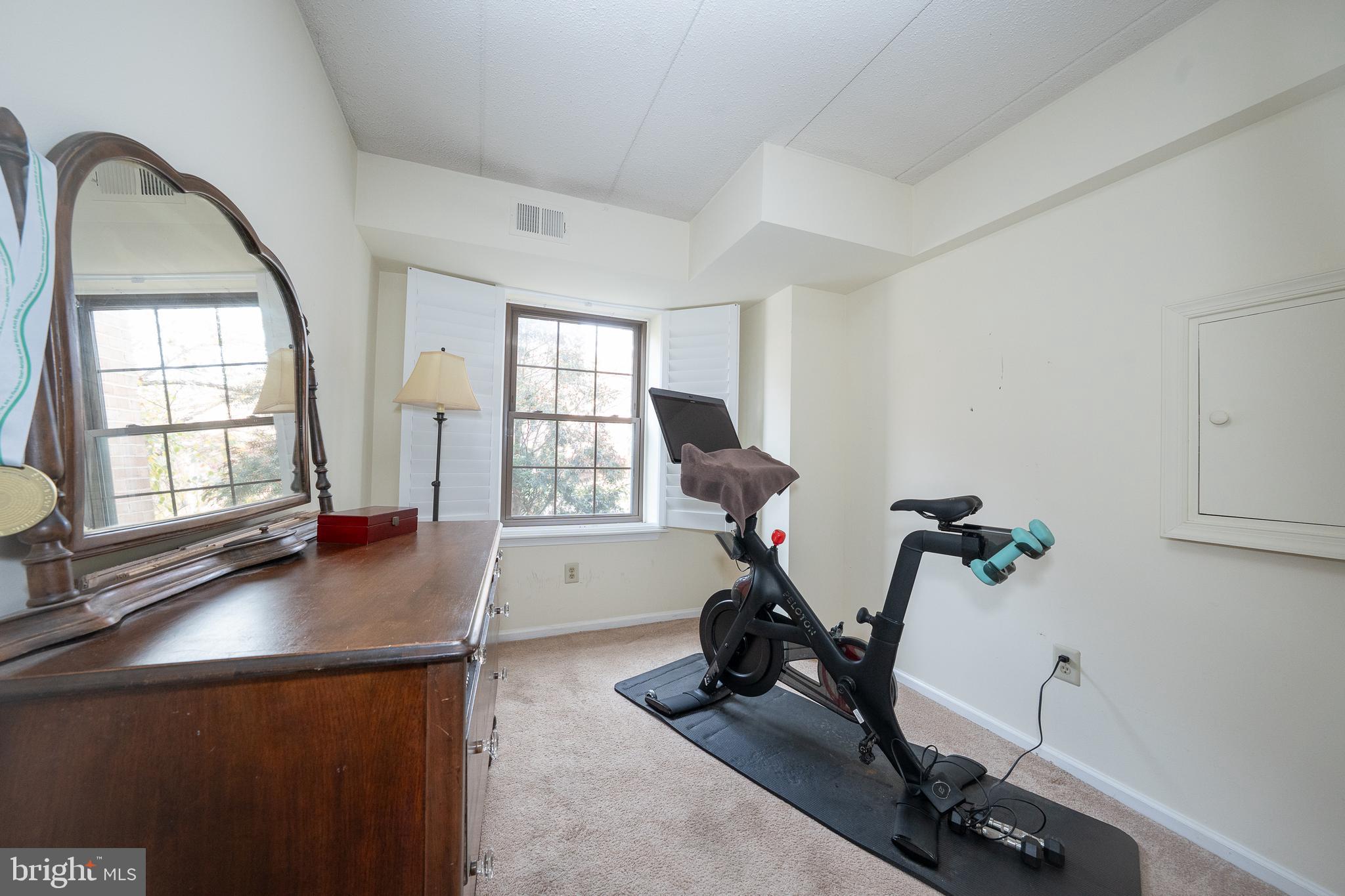 CHESTERBROOK - Residential