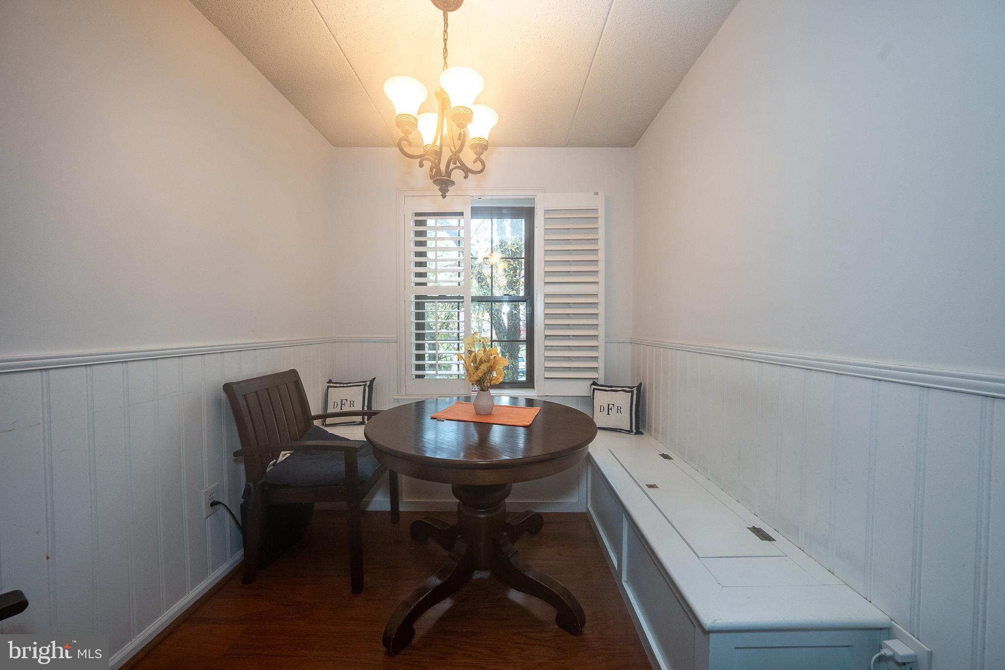 CHESTERBROOK - Residential