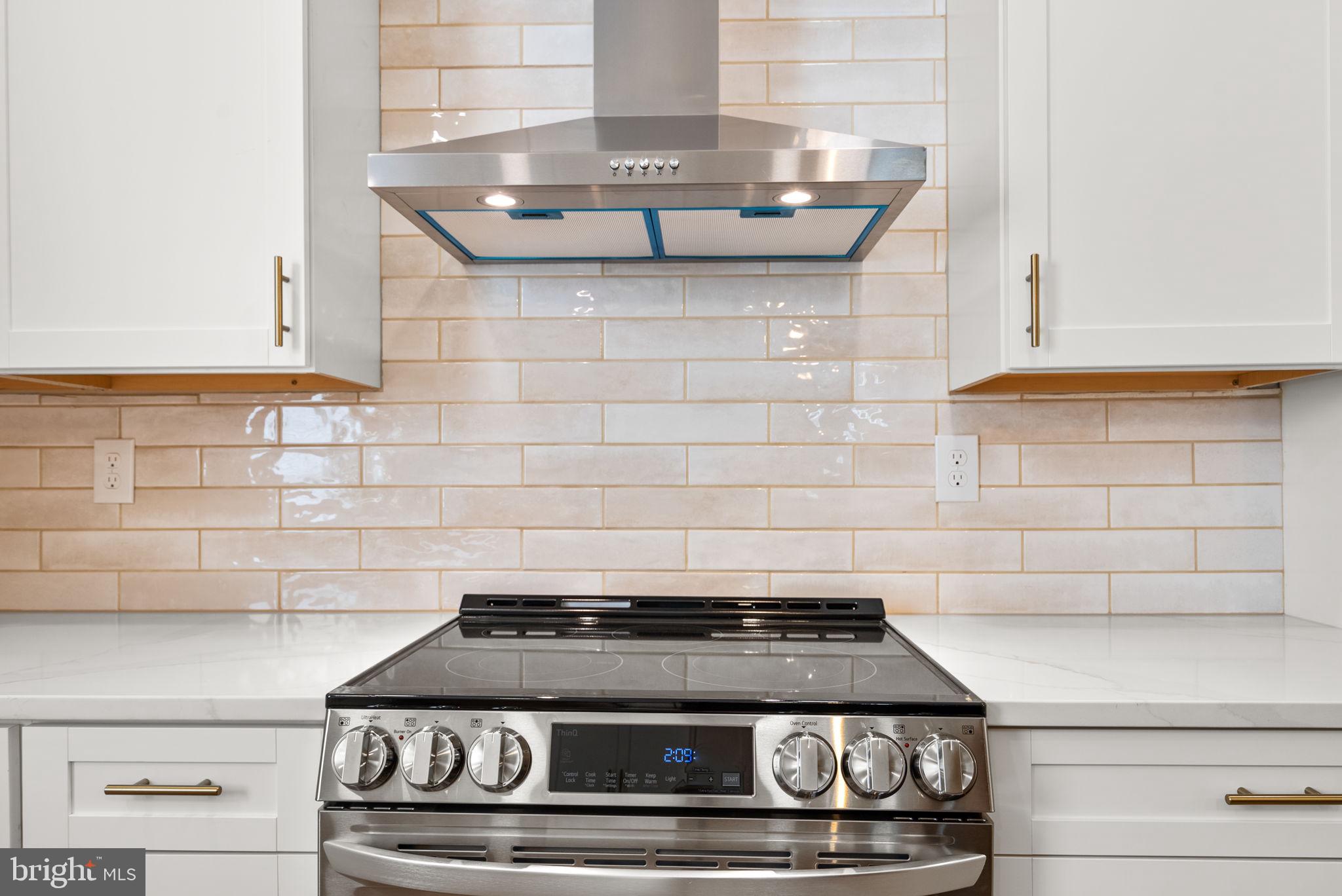 HISTORIC HYATTSVILLE - Residential