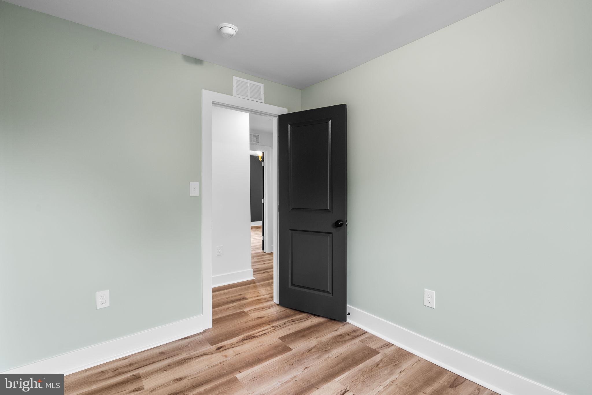 HISTORIC HYATTSVILLE - Residential