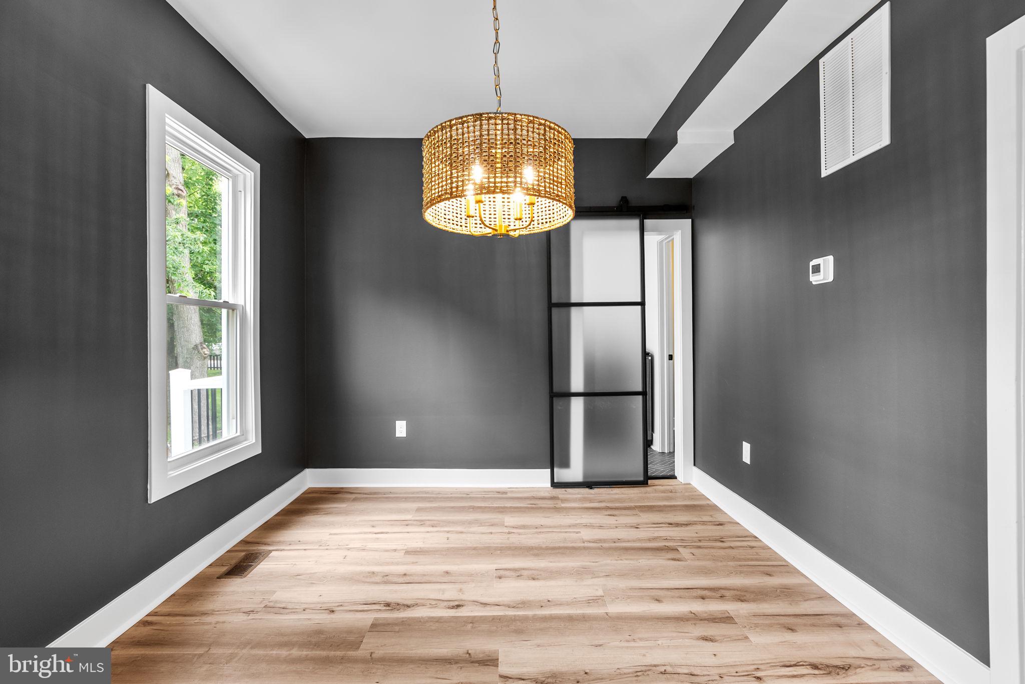 HISTORIC HYATTSVILLE - Residential