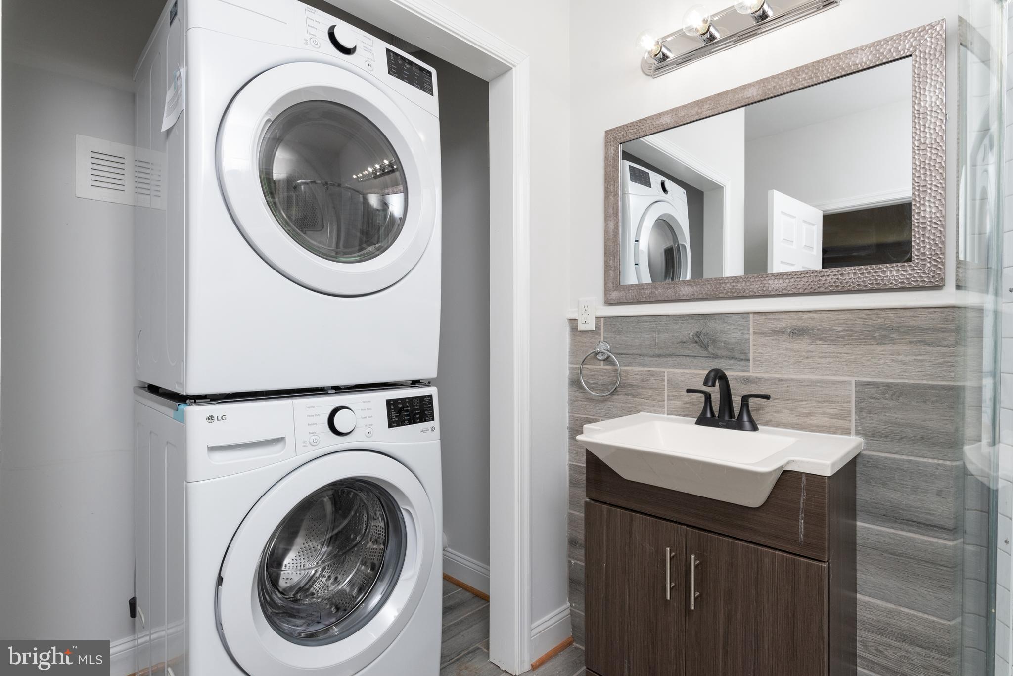 HERMITAGE PARK - Residential