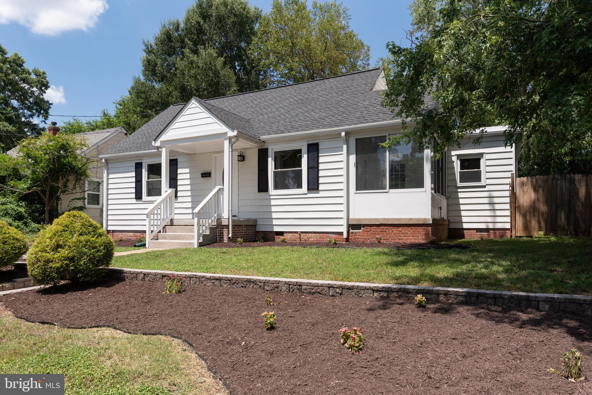 HERMITAGE PARK - Residential