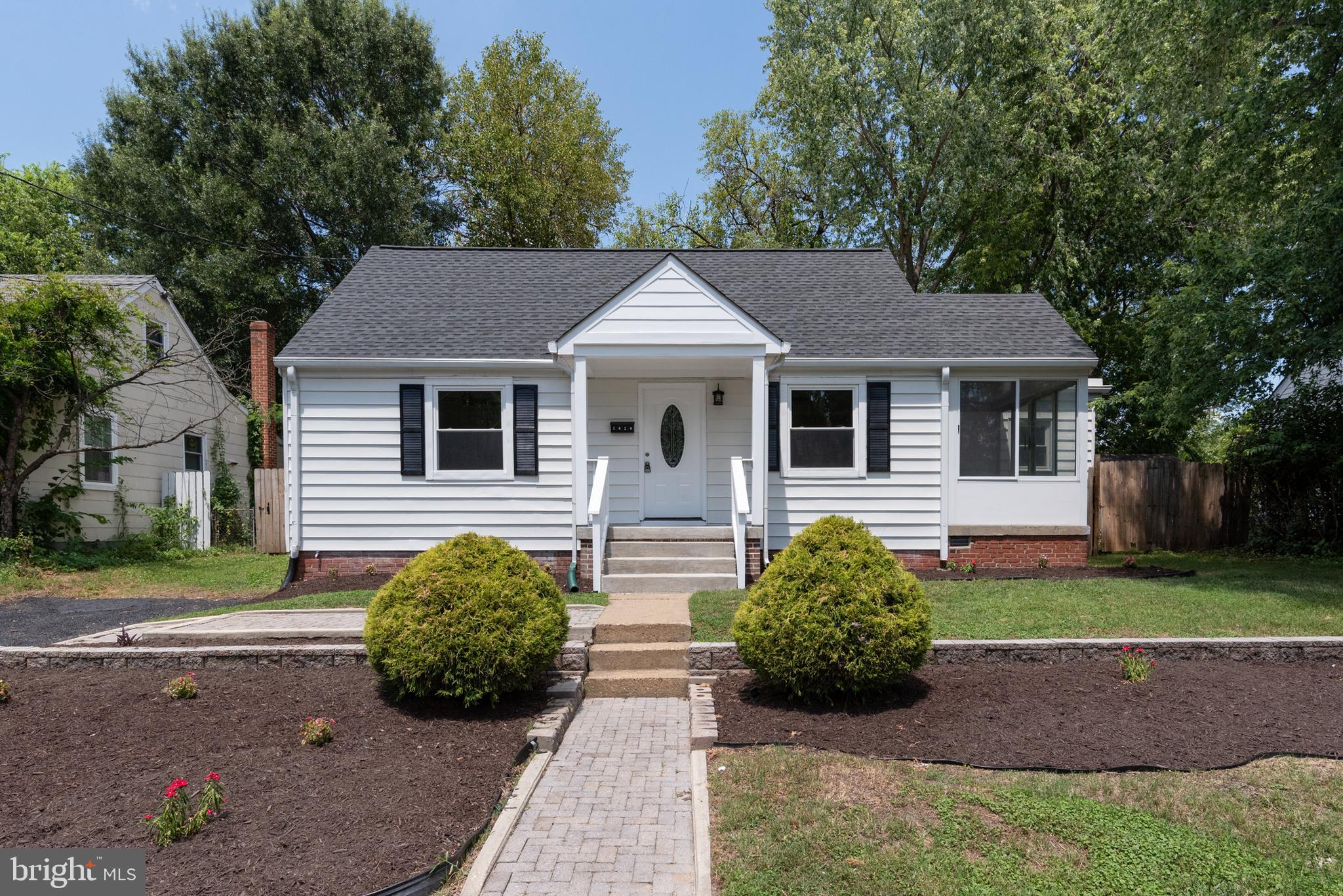 HERMITAGE PARK - Residential