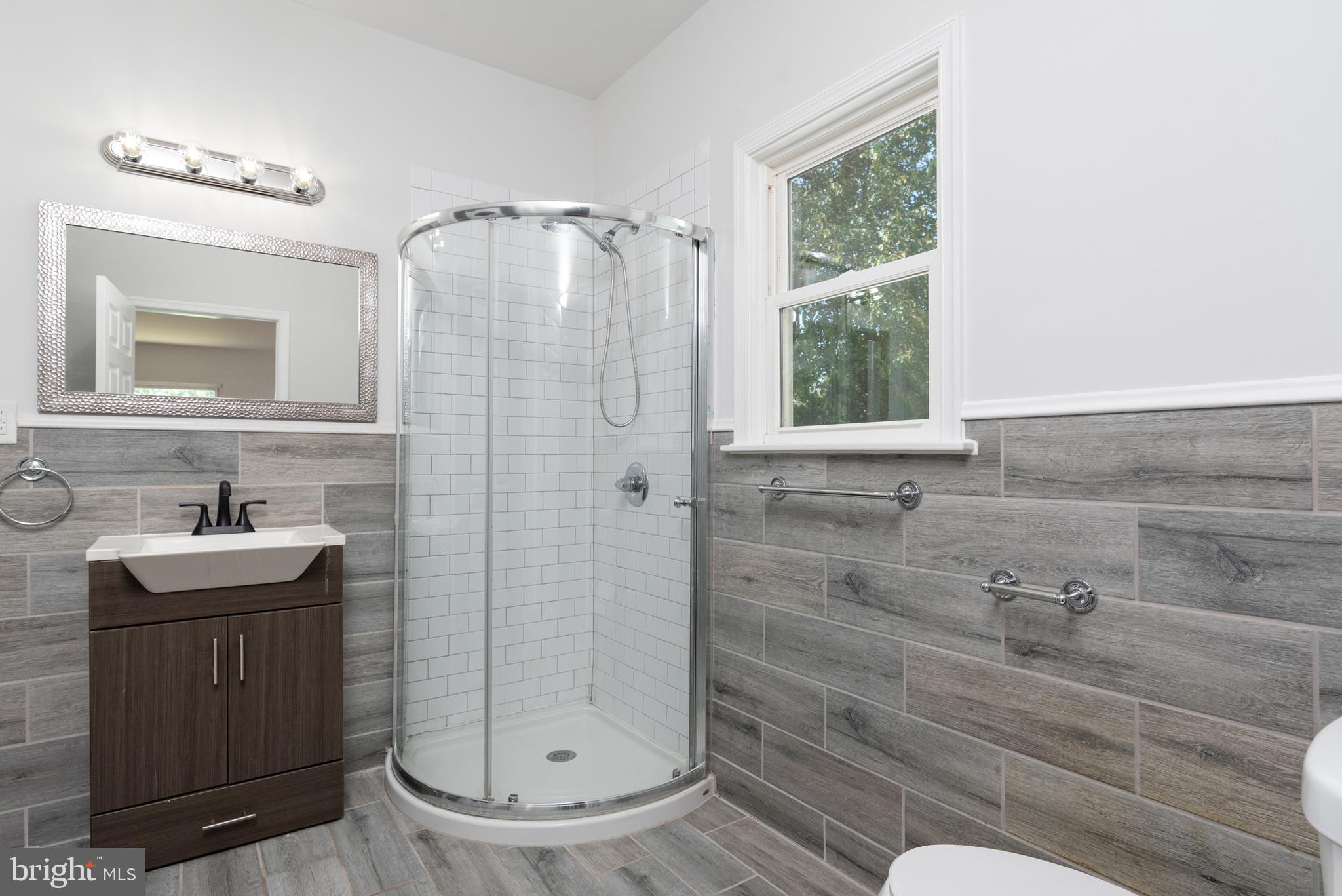 HERMITAGE PARK - Residential