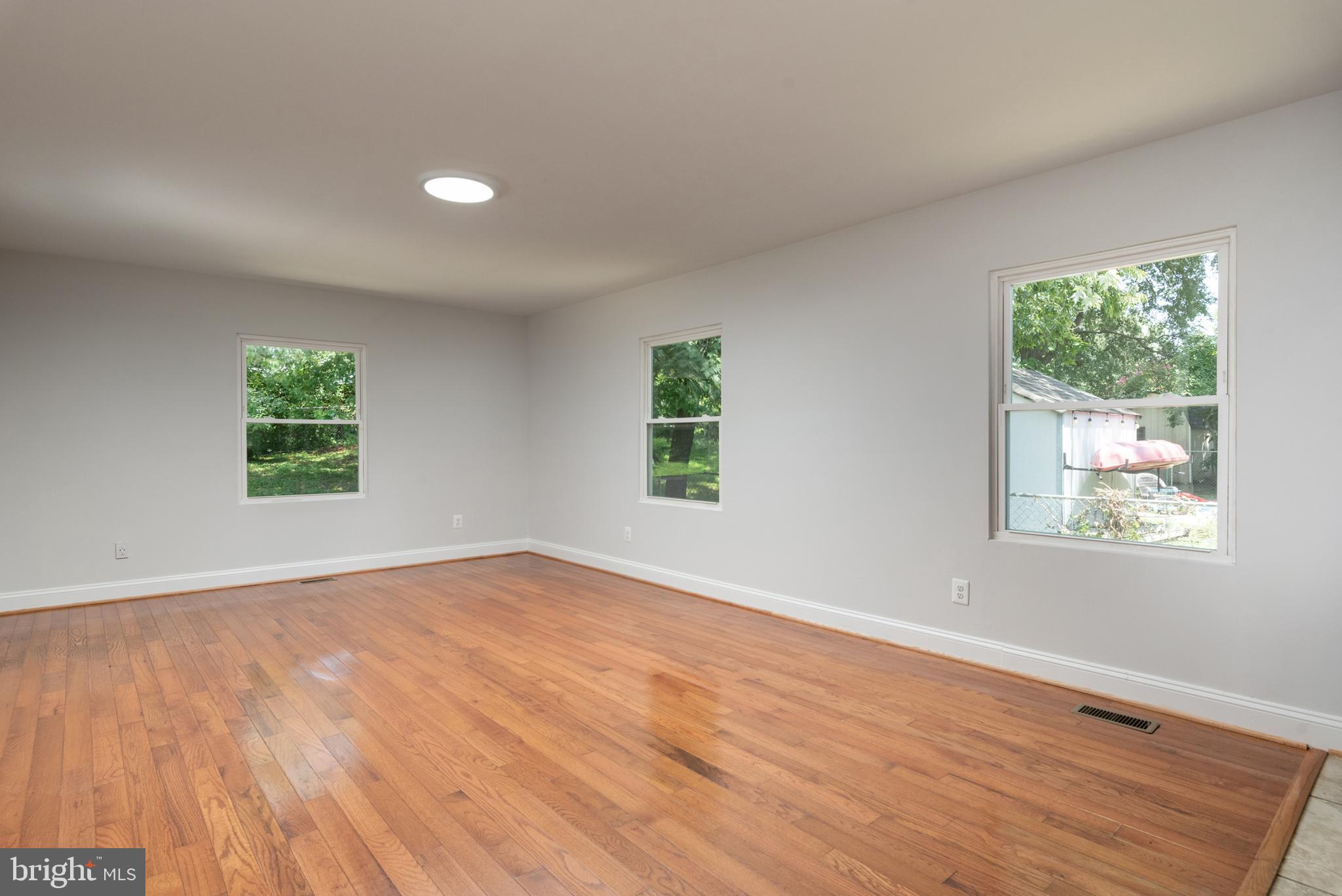 HERMITAGE PARK - Residential