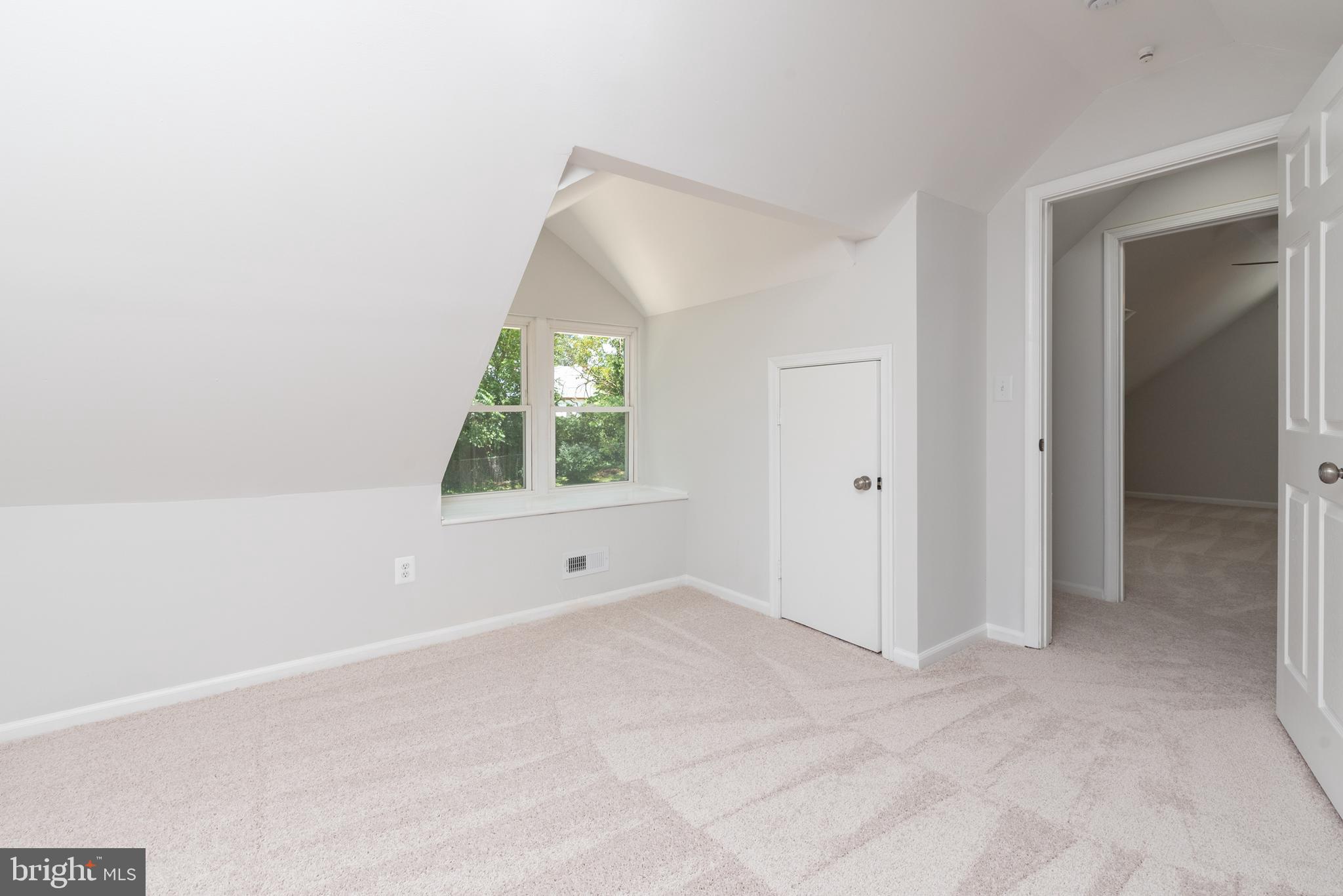 HERMITAGE PARK - Residential