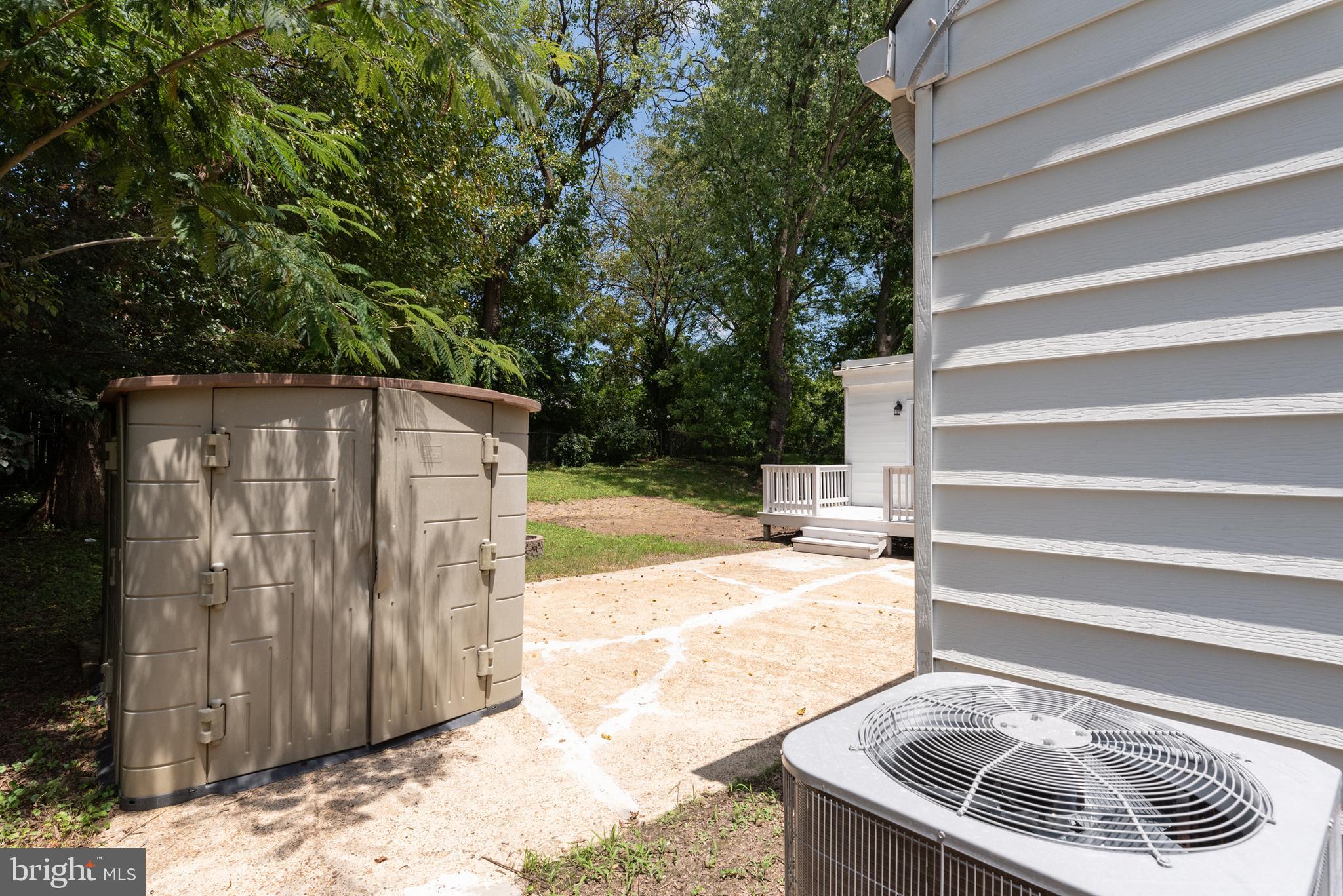 HERMITAGE PARK - Residential