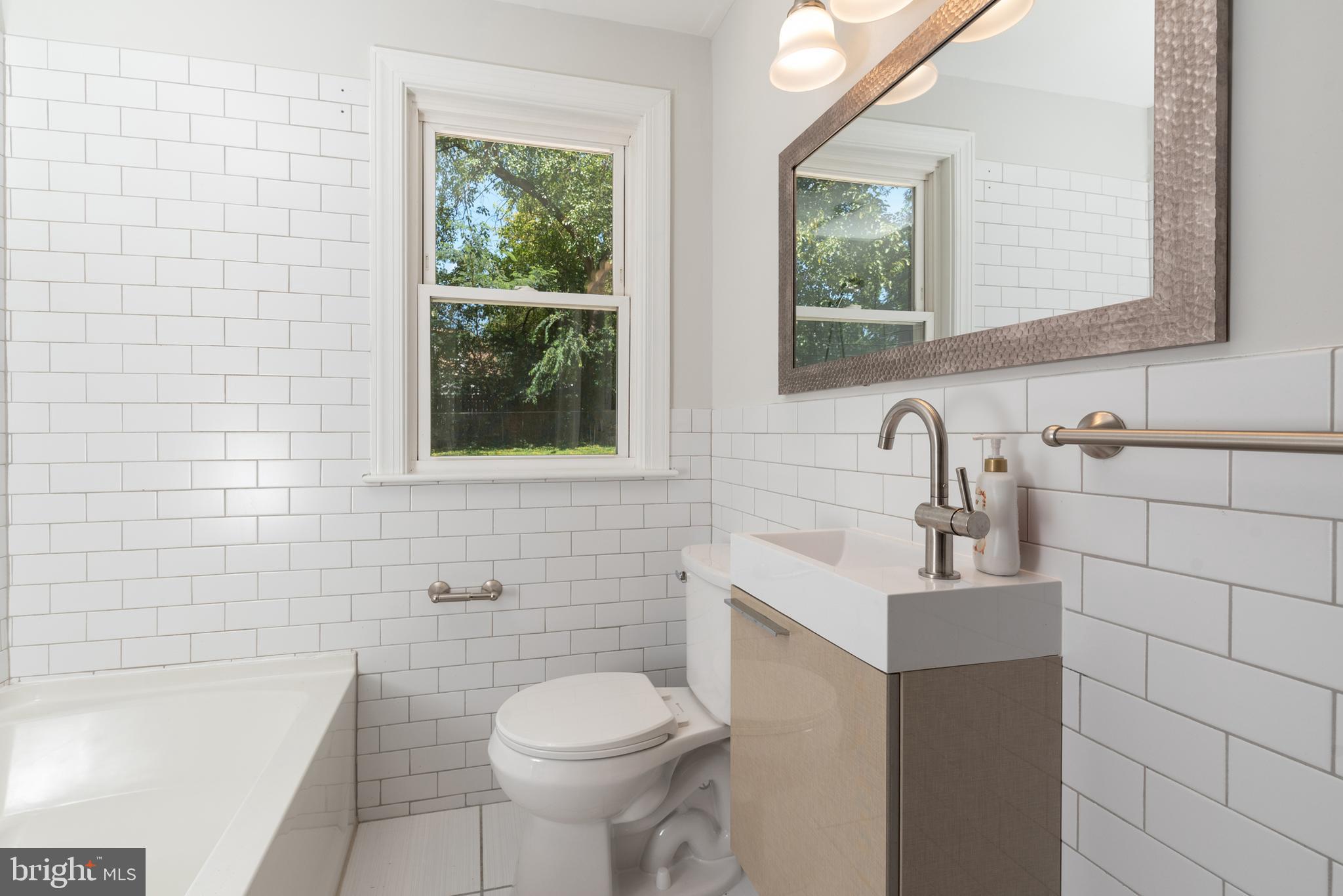 HERMITAGE PARK - Residential