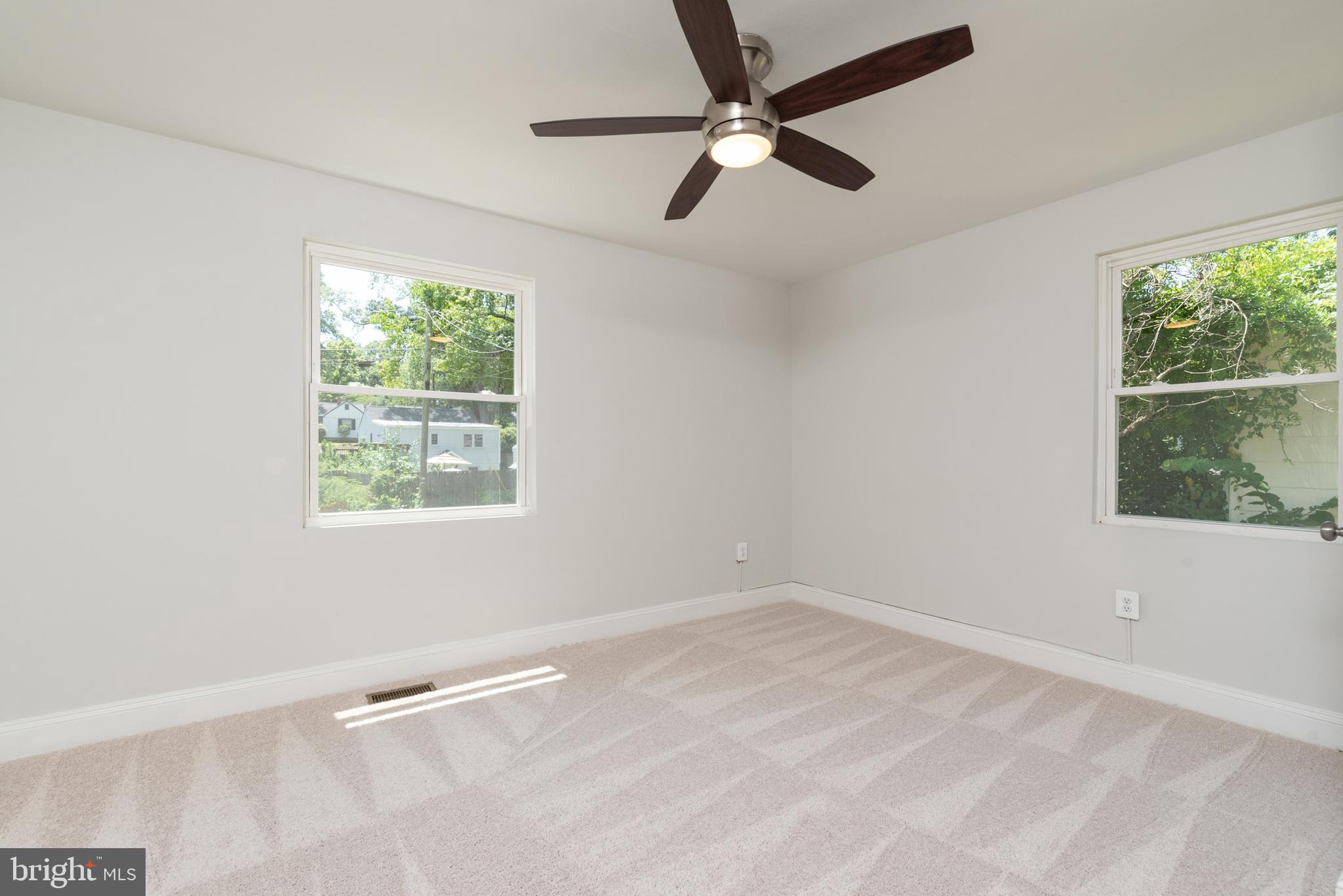 HERMITAGE PARK - Residential