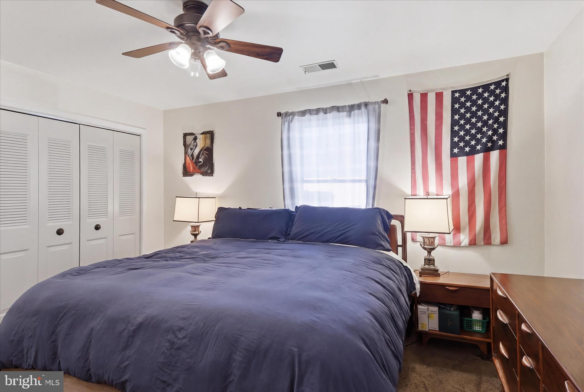 TOWNE OAK VILLAGE - Residential