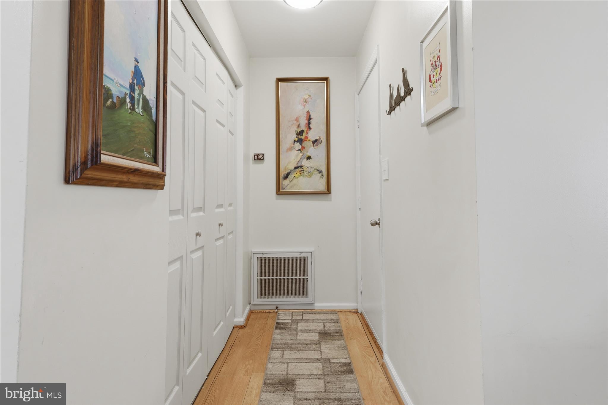 TOWNE OAK VILLAGE - Residential