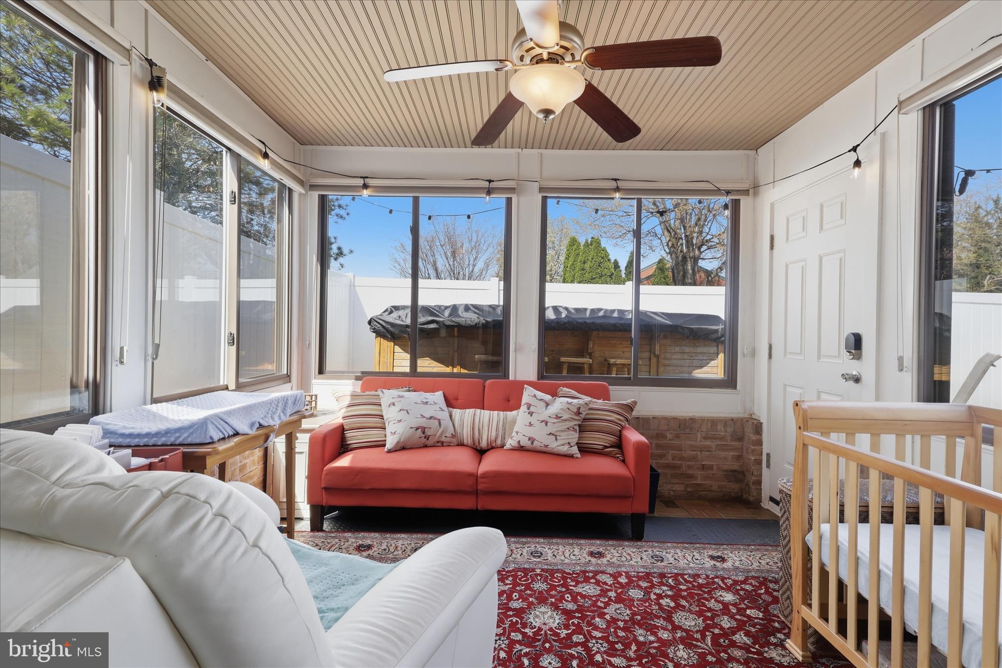 TOWNE OAK VILLAGE - Residential