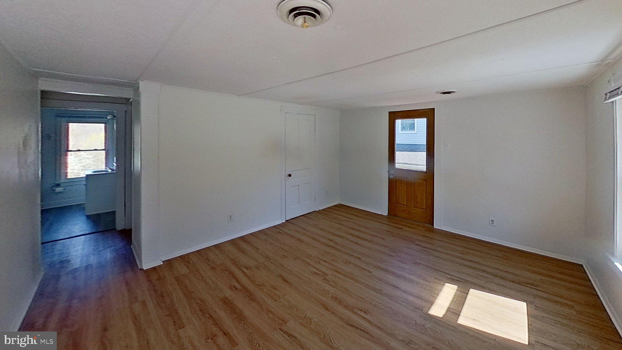 411 CHESTNUT STREET APT 2