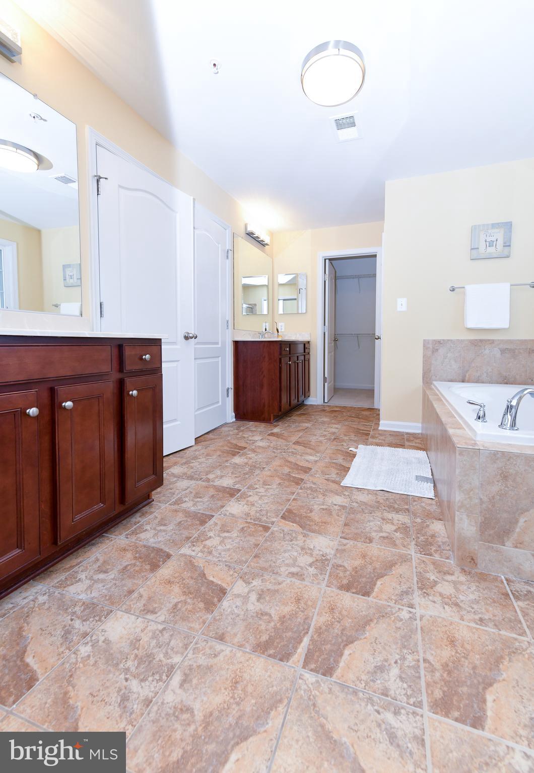 LAKEVIEW AT BRANDYWINE - Residential