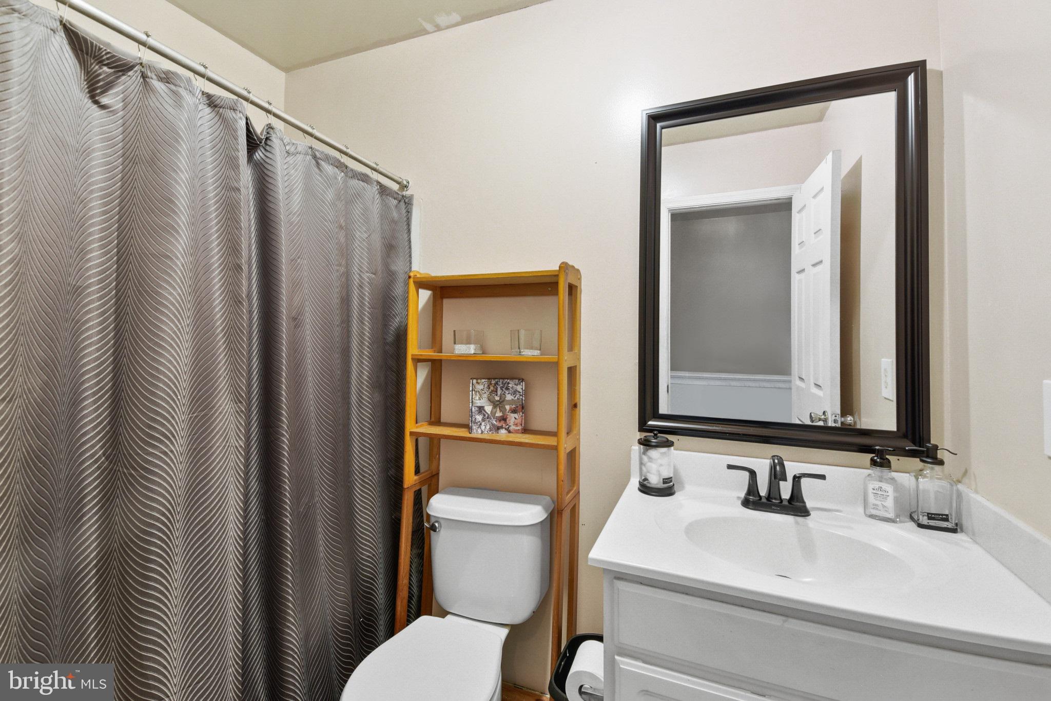 PERSIMMON CREEK - Residential