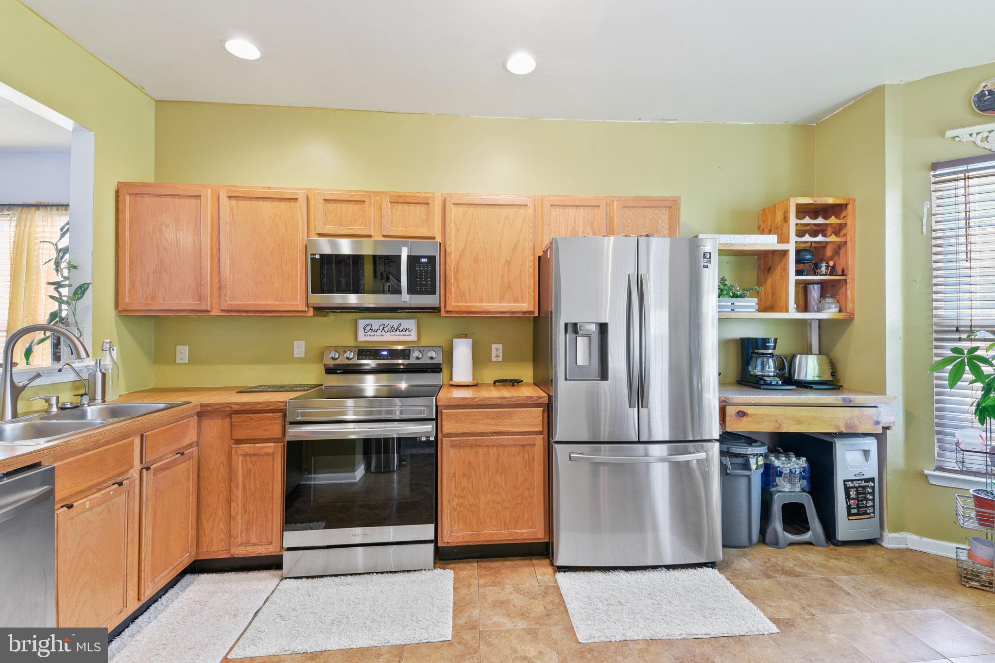 PERSIMMON CREEK - Residential