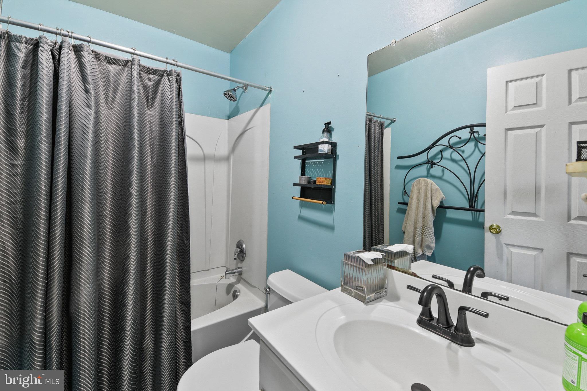 PERSIMMON CREEK - Residential