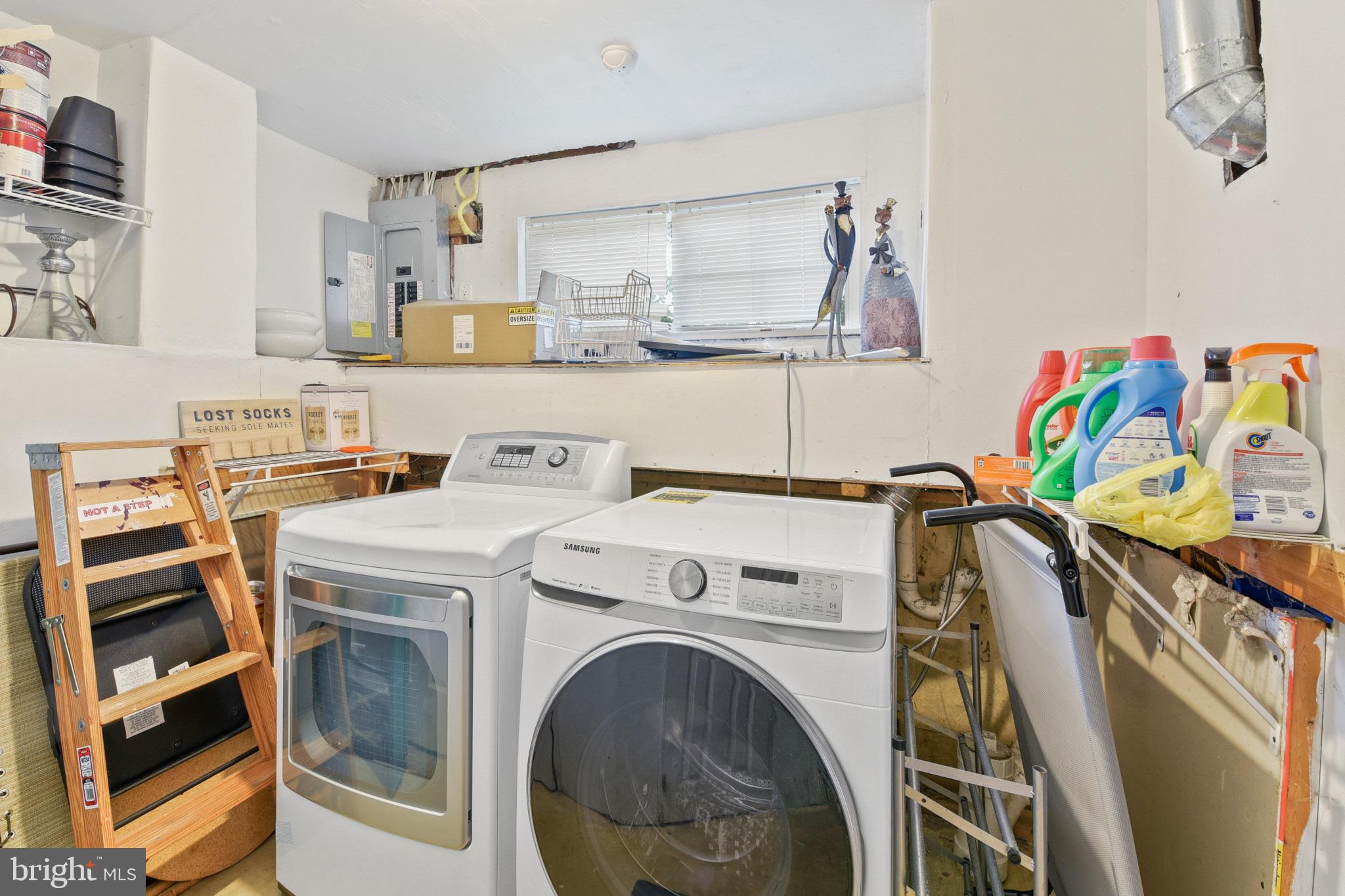 PERSIMMON CREEK - Residential