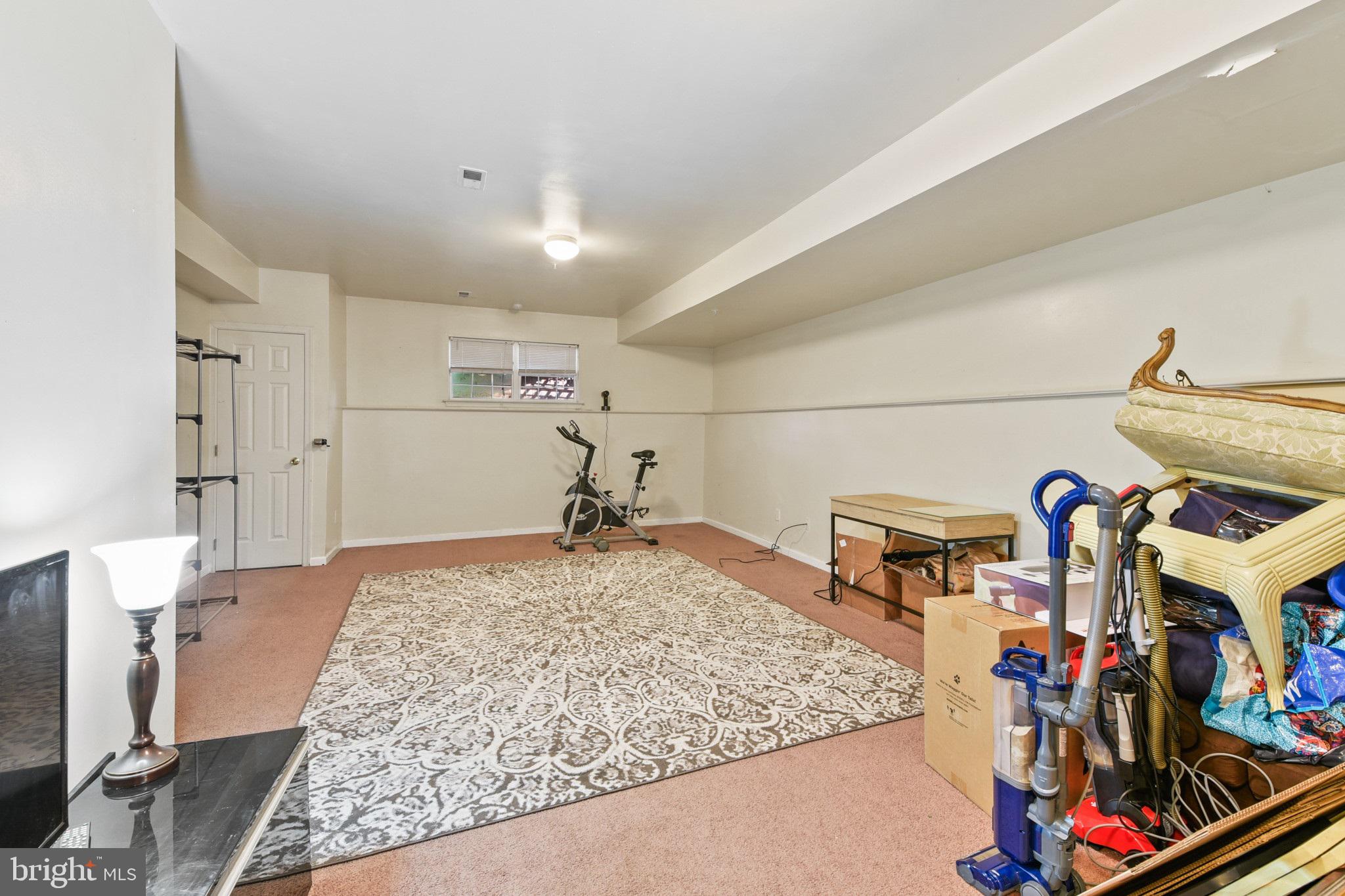 PERSIMMON CREEK - Residential