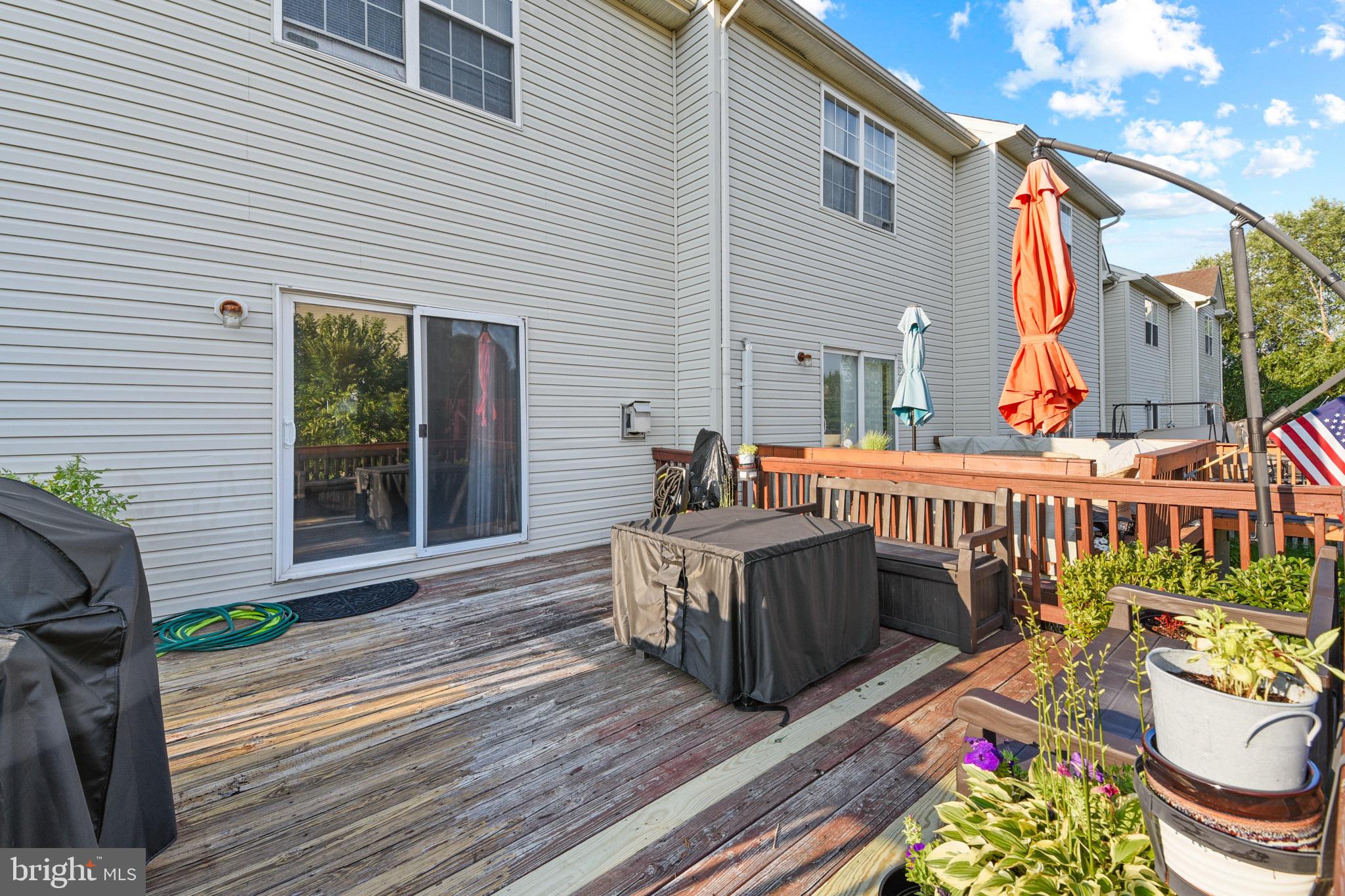 PERSIMMON CREEK - Residential