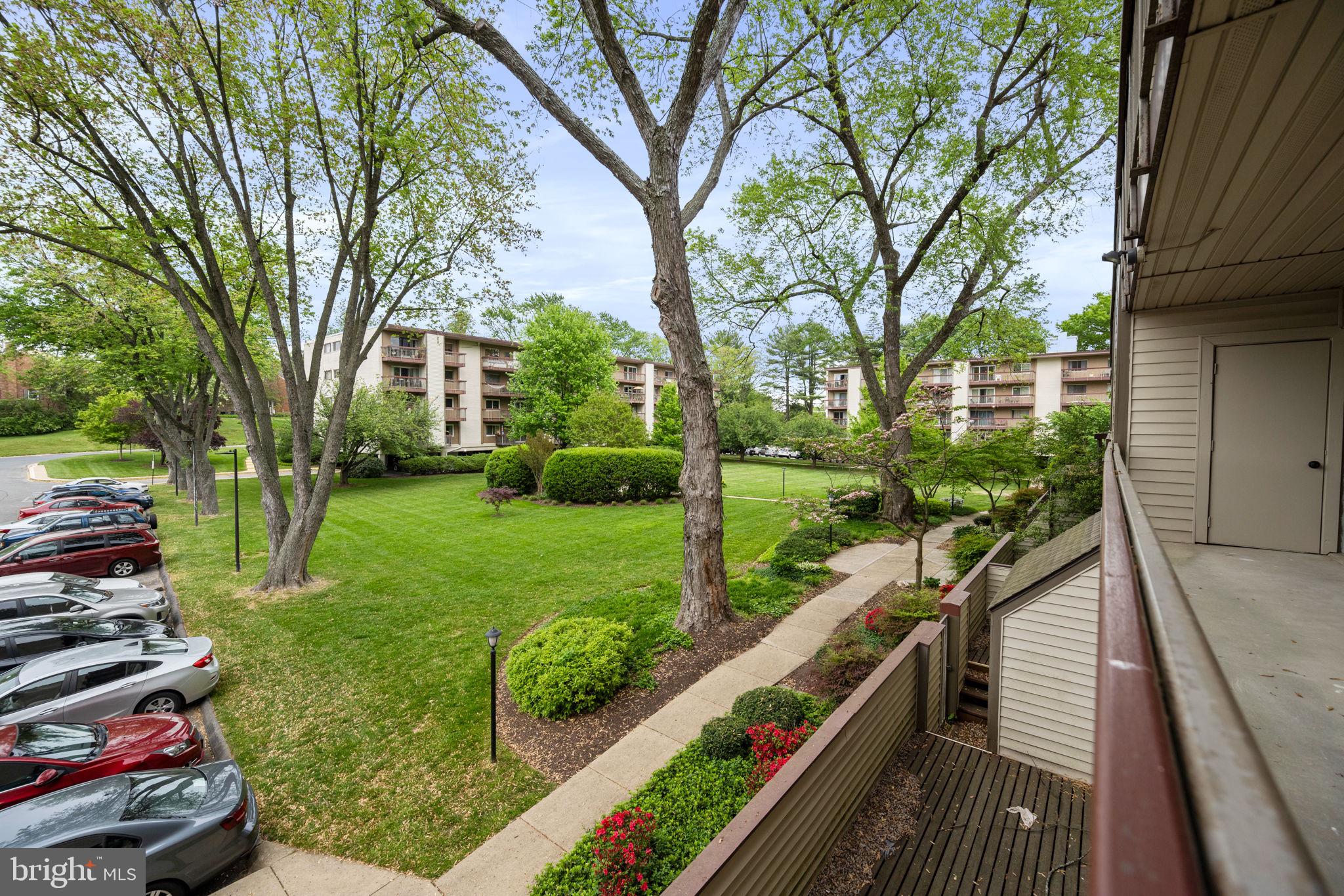 WEST SPRING - Residential