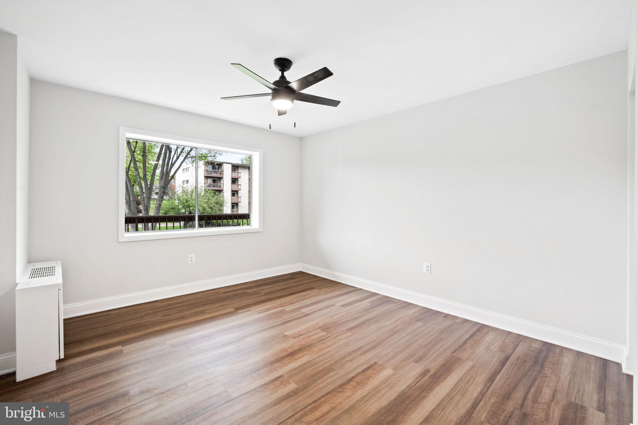 WEST SPRING - Residential