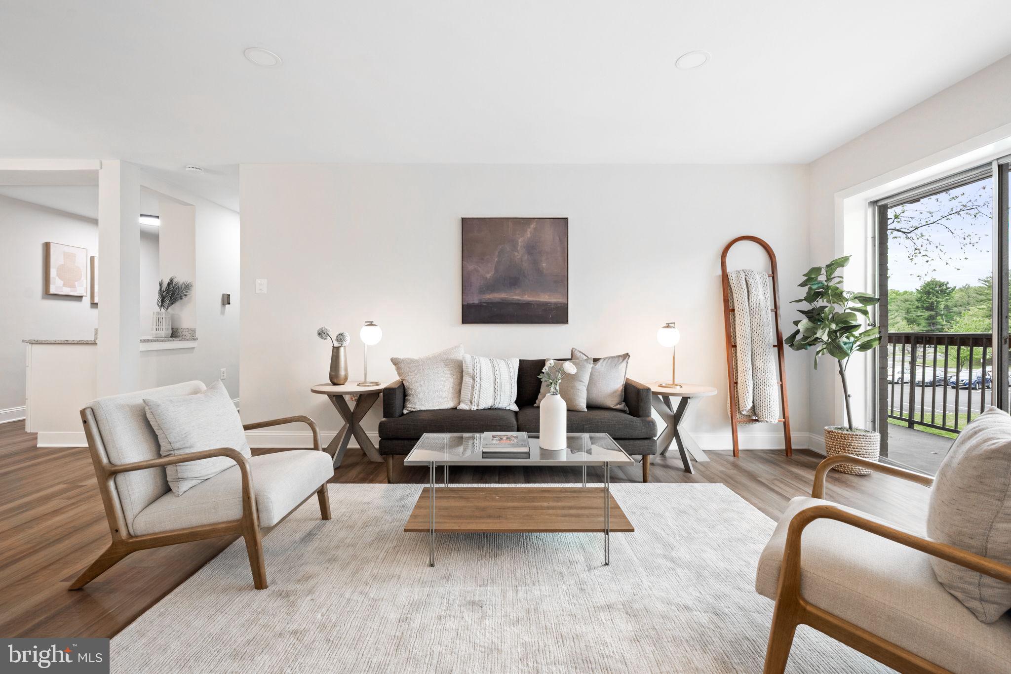 WEST SPRING - Residential