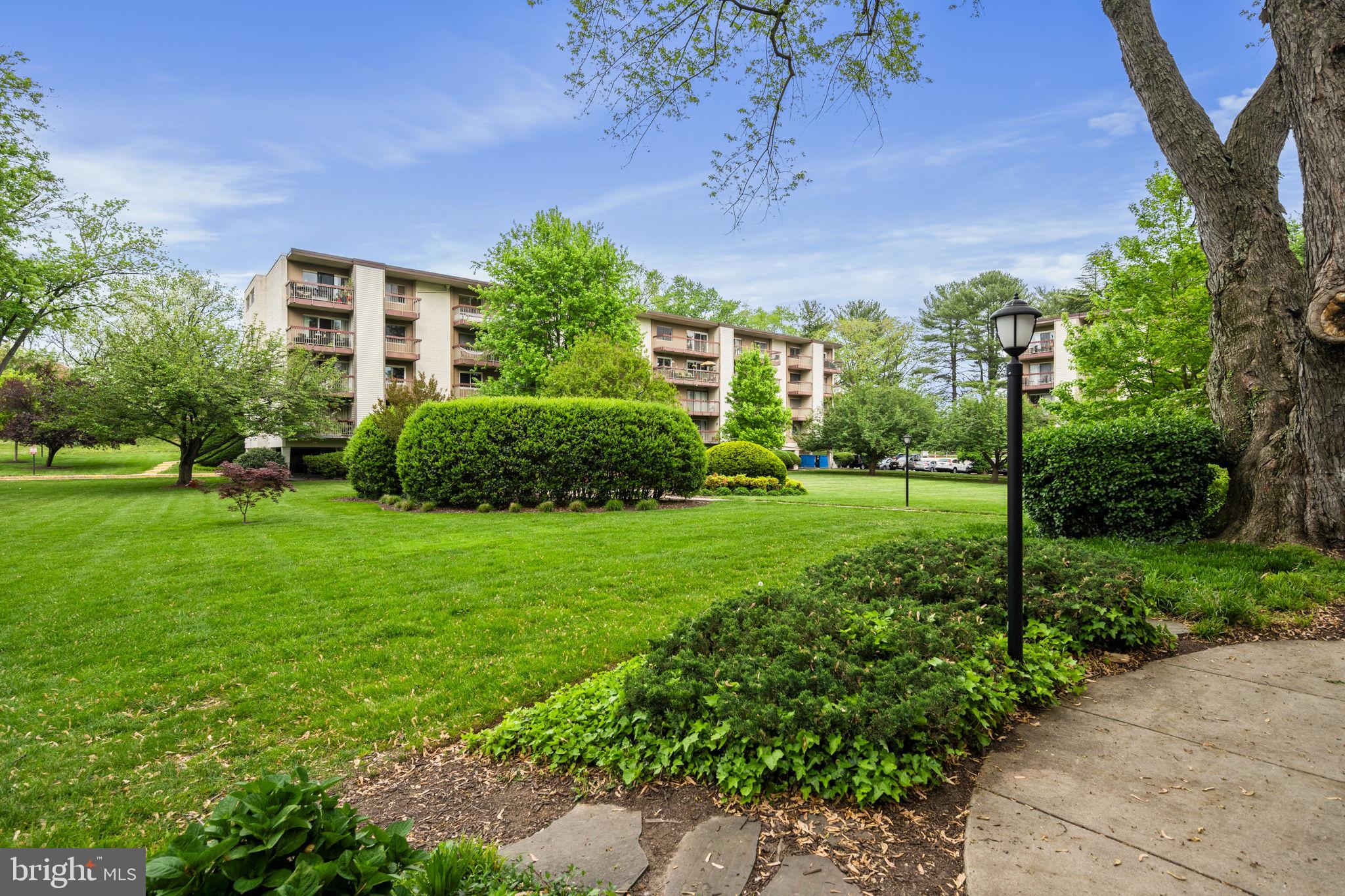 WEST SPRING - Residential